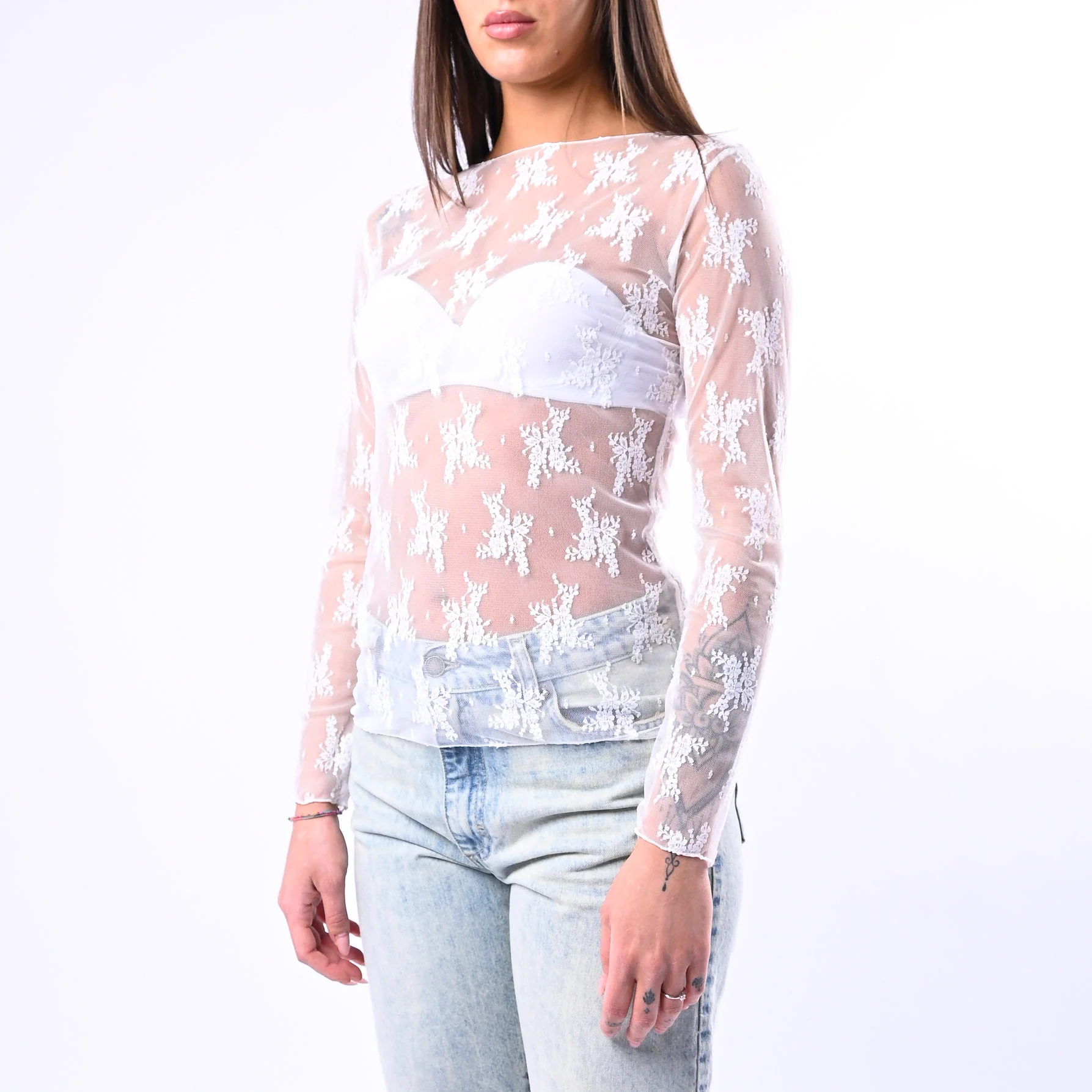B LOVE - BLUSA IN PIZZO SCOLLO BARCHETTA ART.11817P - BIANCO - Image 3