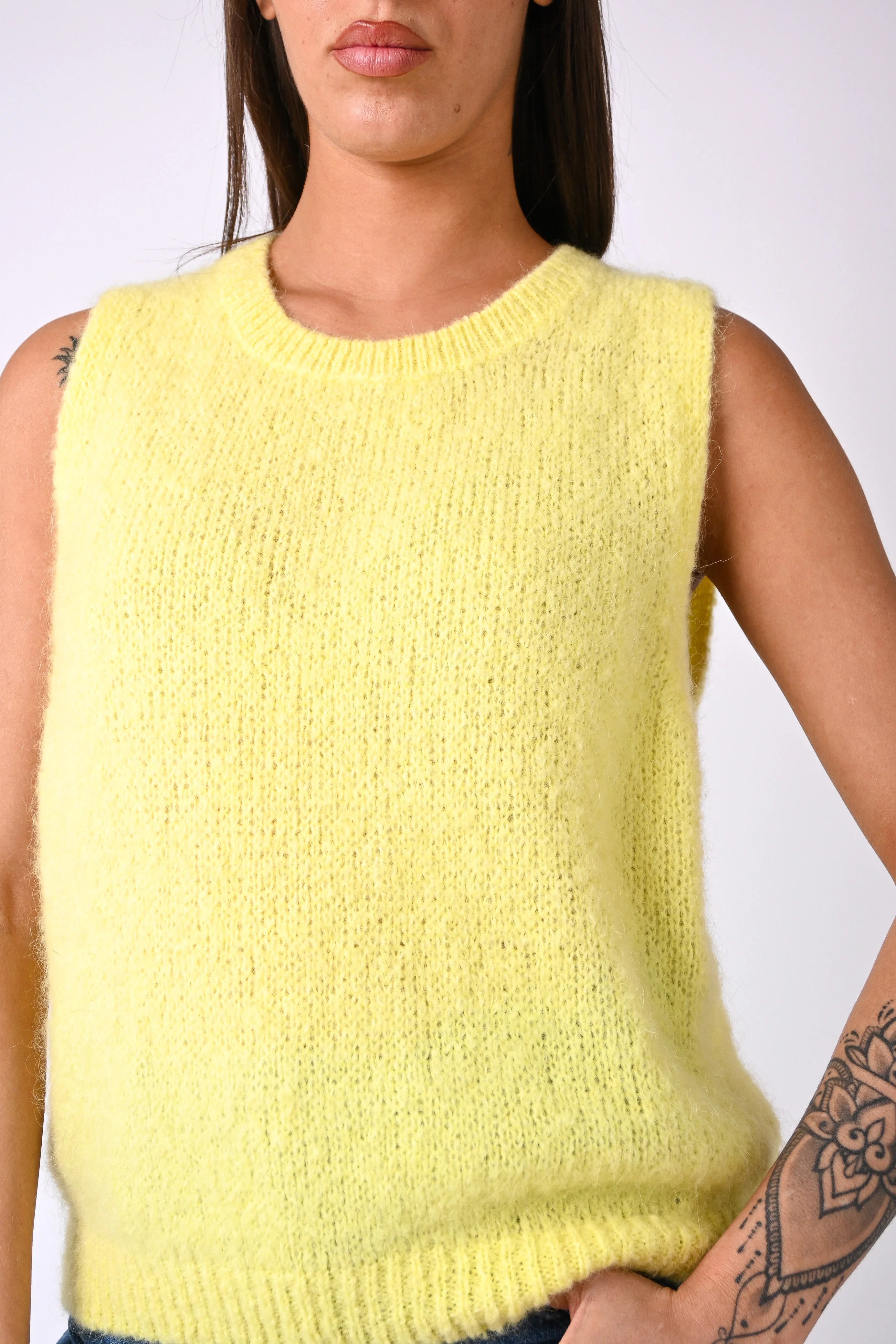 B LOVE - GILET MODELLO PETIT IN MOHAIR ART.8806 - GIALLO - Image 5