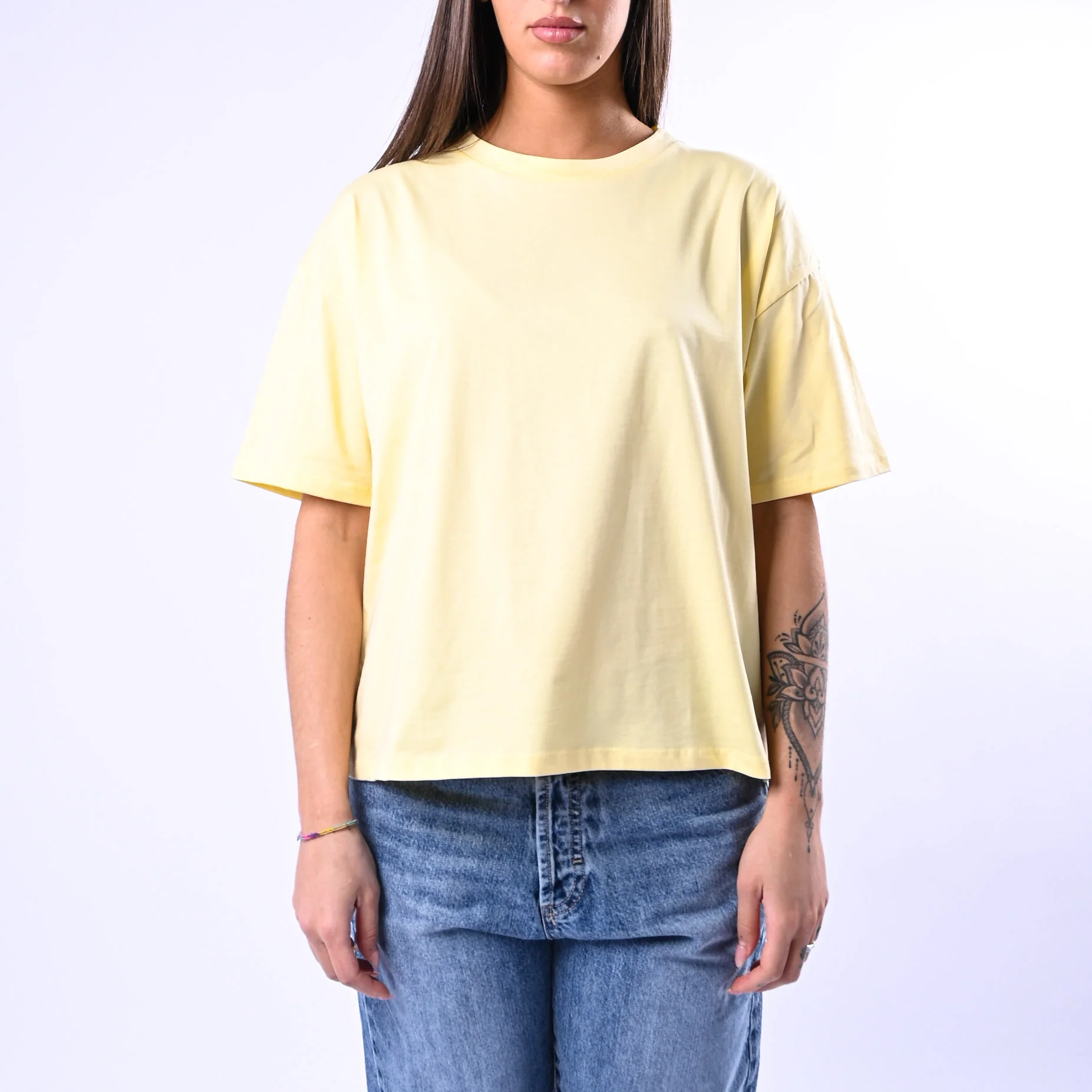 B LOVE - T-SHIRT A SCATOLA MANICA CORTA ART.12016 - GIALLO - Image 2
