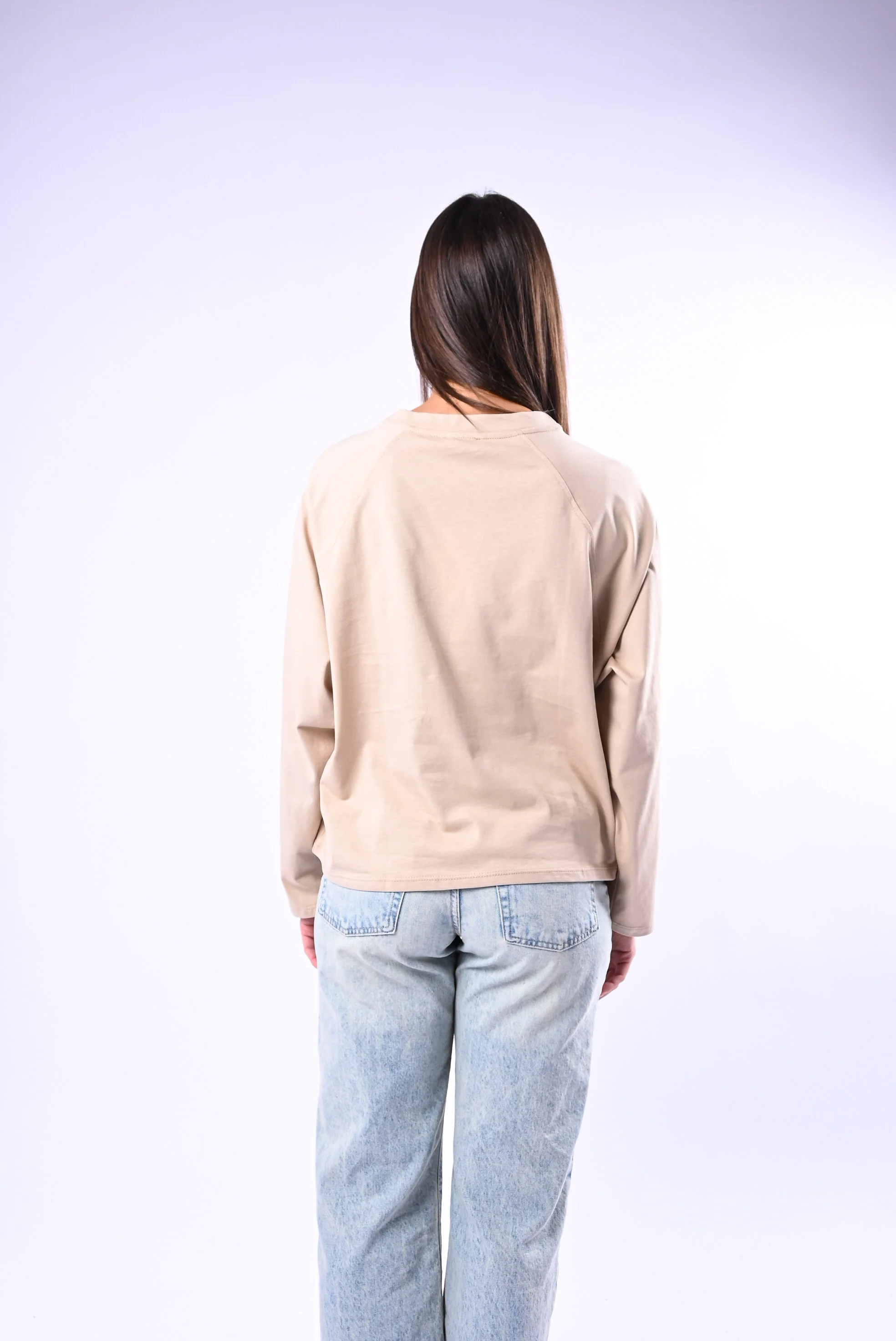 B LOVE - T-SHIRT A SCATOLA MANICA LUNGA ART.11751 - BEIGE - Image 4