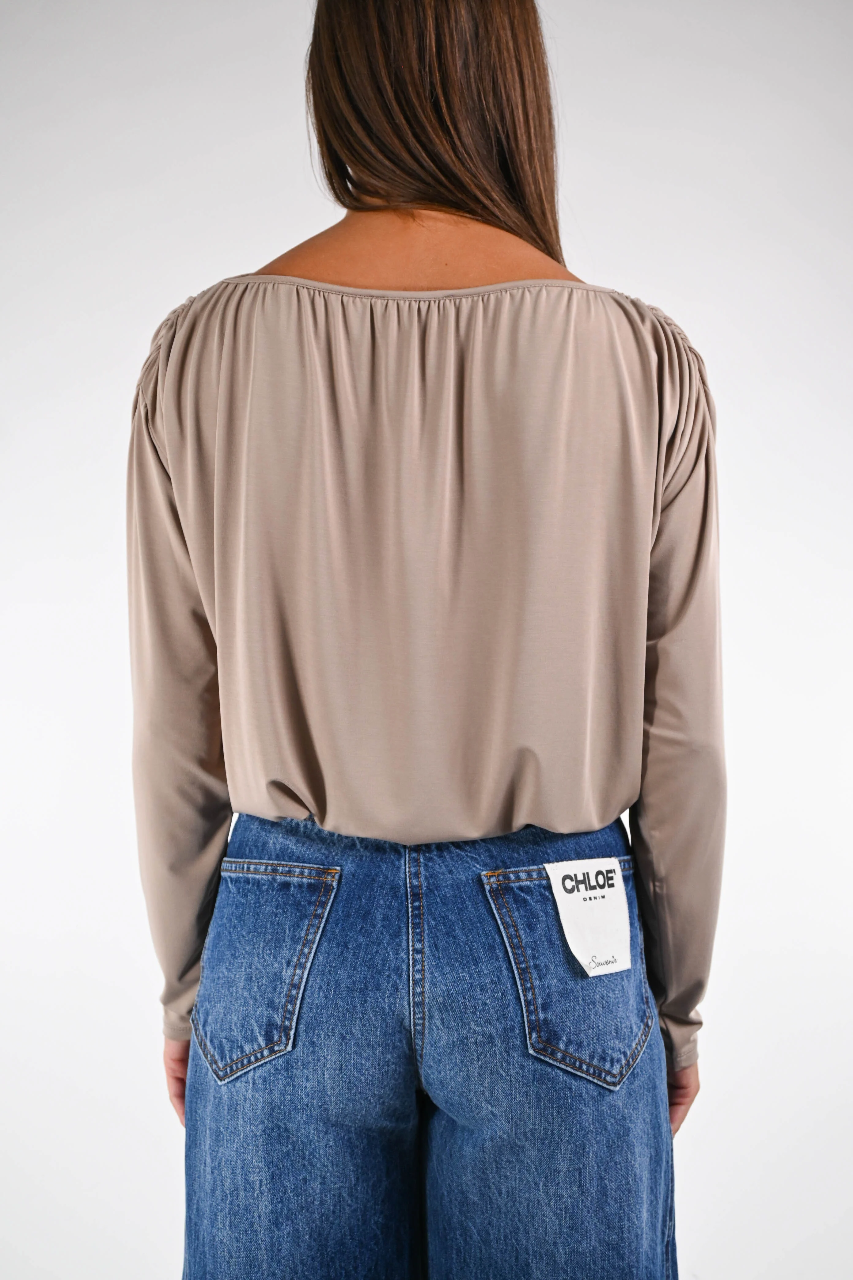 B LOVE - T-SHIRT MODAL SCOLLO SHIFFER ART.11582M - TORTORA - Image 4