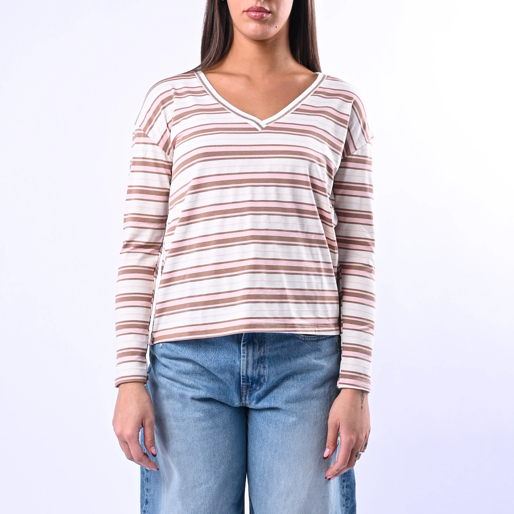 B LOVE - T-SHIRT RIGA SCOLLO V IN VISCOSA ART.12035 - PANNA/CAMMELLO/ROSA - Image 2