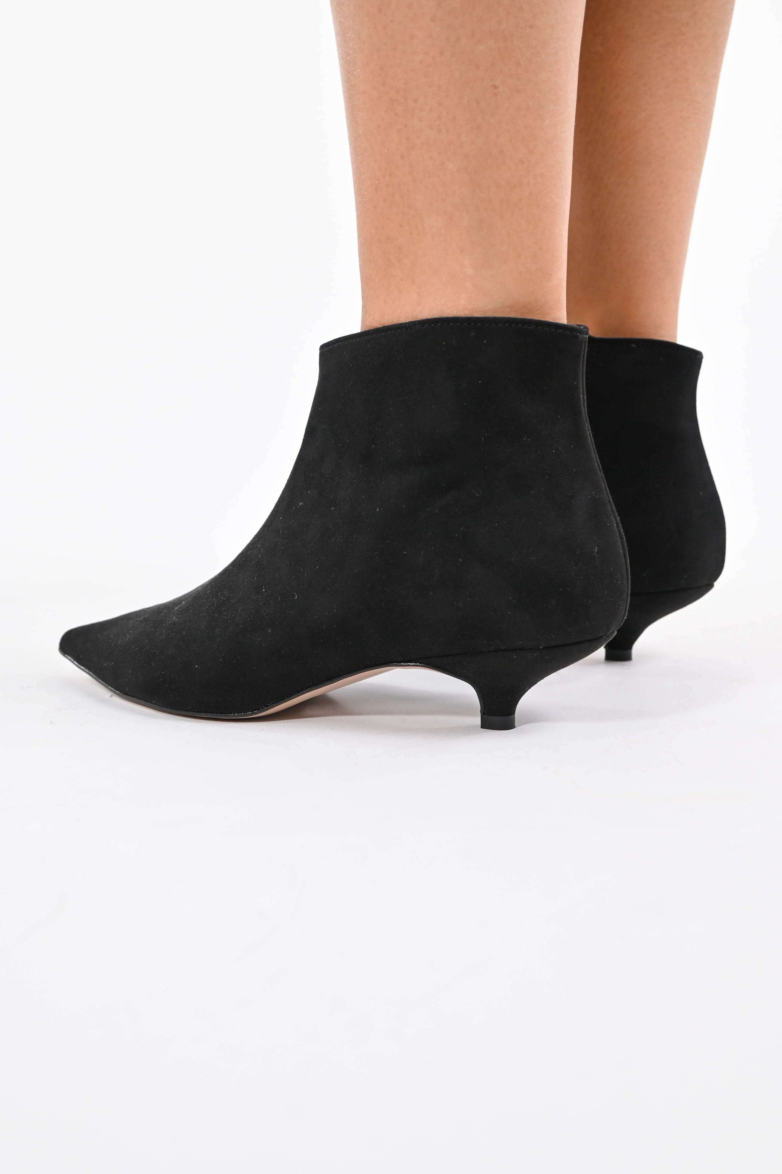 DIVINE FOLLIE - TRONCHETTO A PUNTA KITTEN HEELS ART.P300 - NERO - Image 3