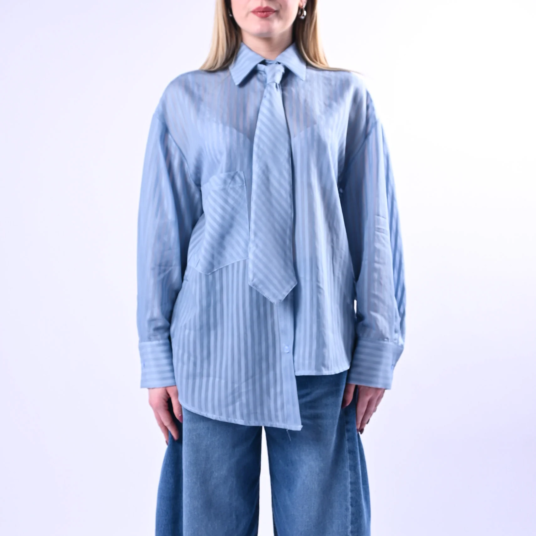 HAVEONE - CAMICIA ASIMMETRICA CON CRAVATTA ART.CVS-Q196 - CELESTE - Image 2