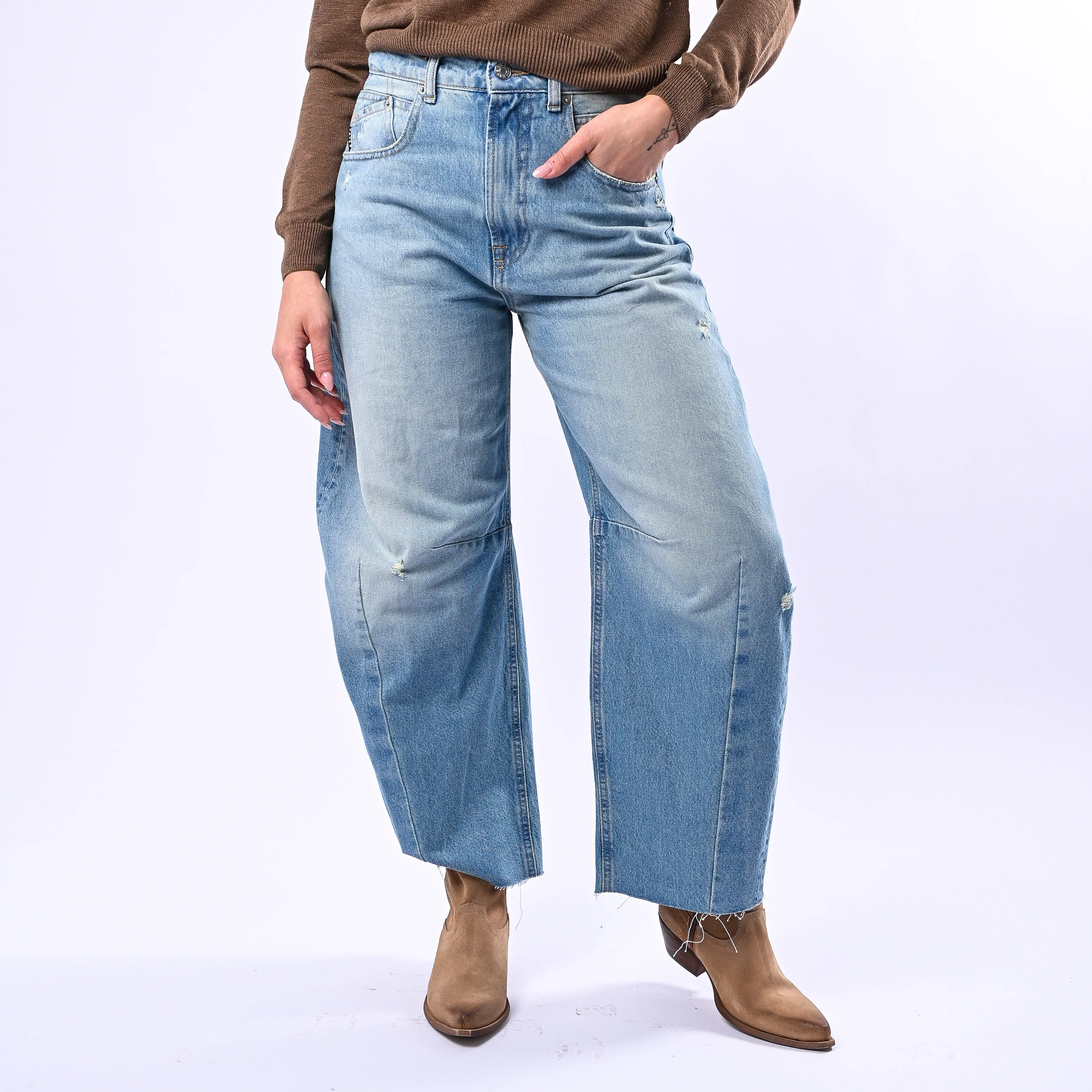 HAVEONE - JEANS BARBARA BALLOON CON ROTTURE ART.PFA-Q078 - LAVAGGIO CHIARO - Image 2