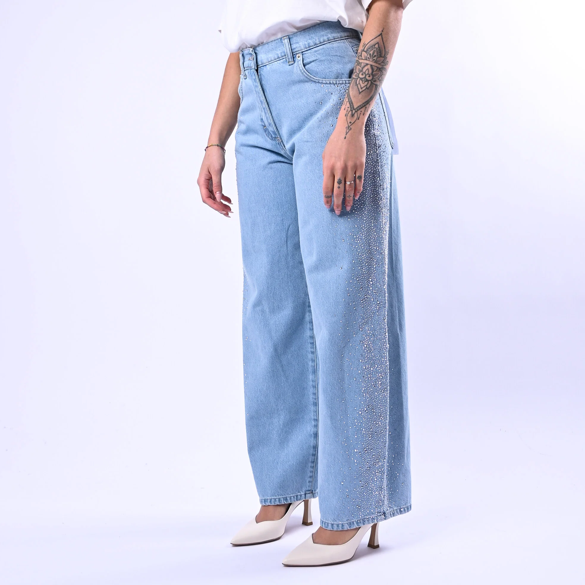 HAVEONE - JEANS BELLA CON STRASS ART.PLS-Q023 - LAVAGGIO CHIARO - Image 3