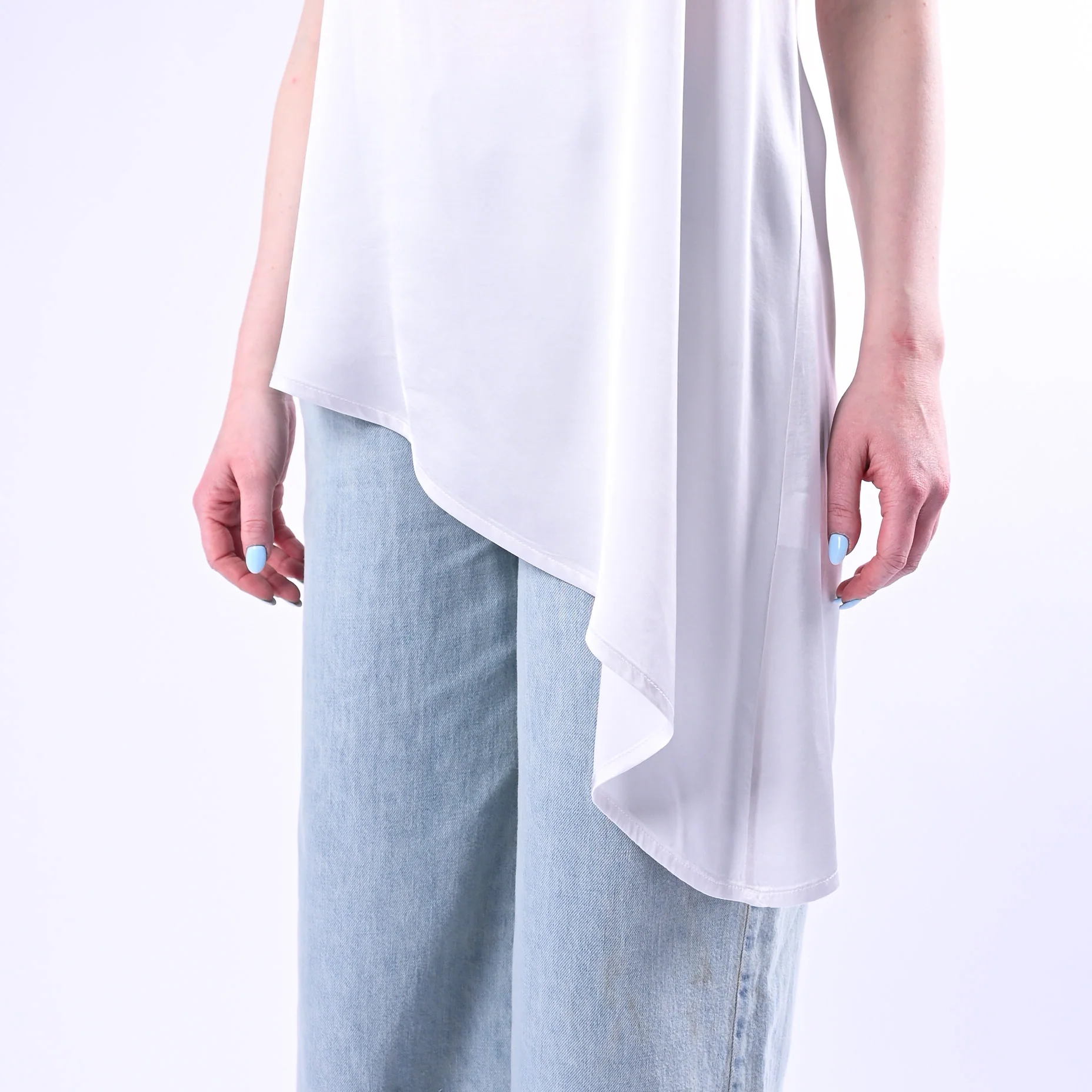 HAVEONE - TOP ASSIMMETRICO IN VISCOSA ART.RWG-Q120/GH - GHIACCIO - Image 5