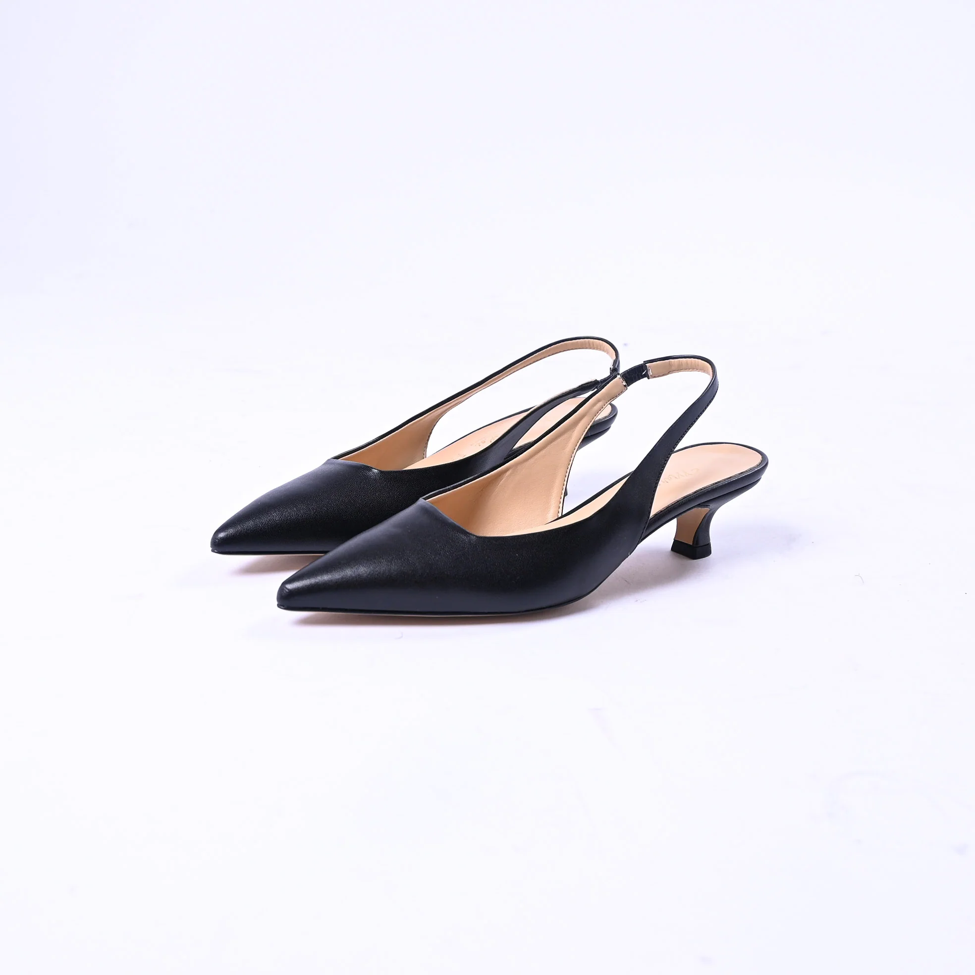 MARGOT - DECOLLETE' SPUNTATO KITTEN HEELS ART.894M002 - NERO