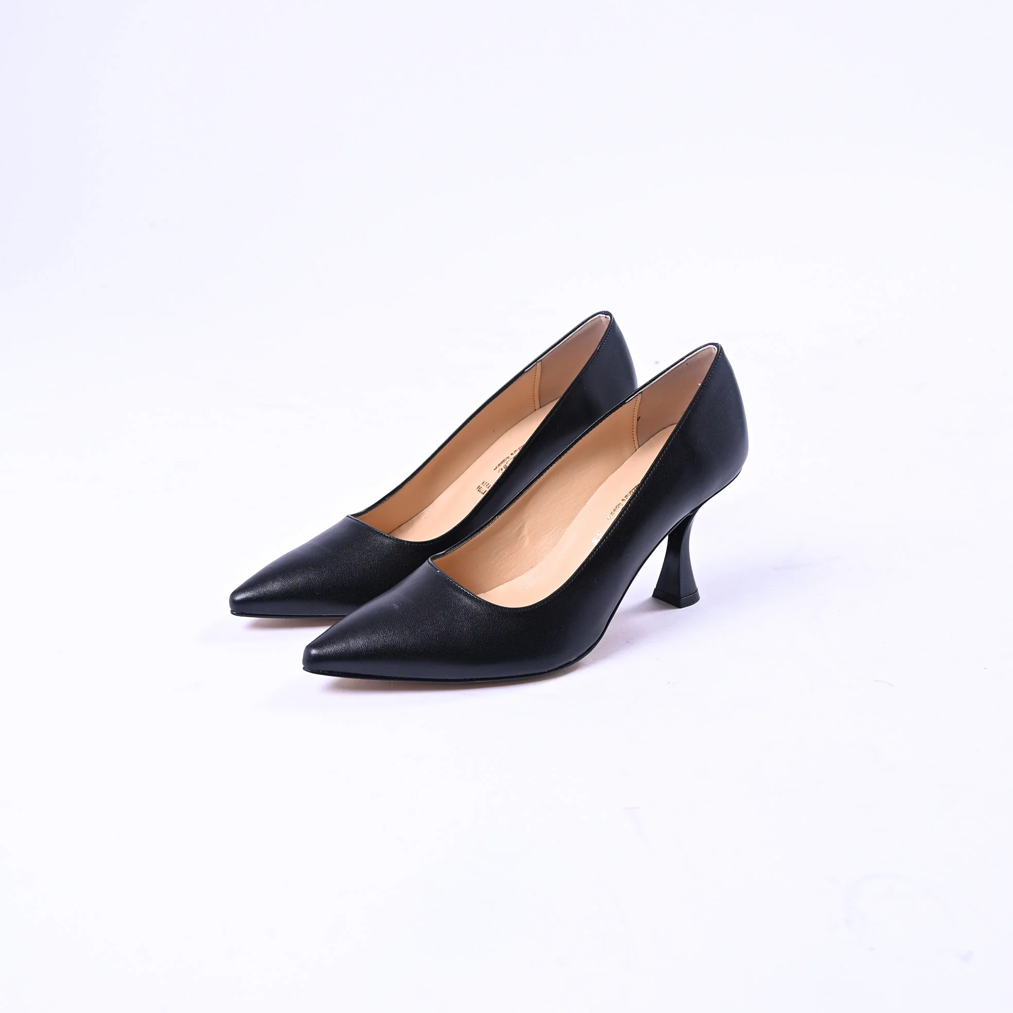 MARGOT - DECOLLETE' SPUNTATO TACCO ROCCHETTO ART.2164Y001 - NERO