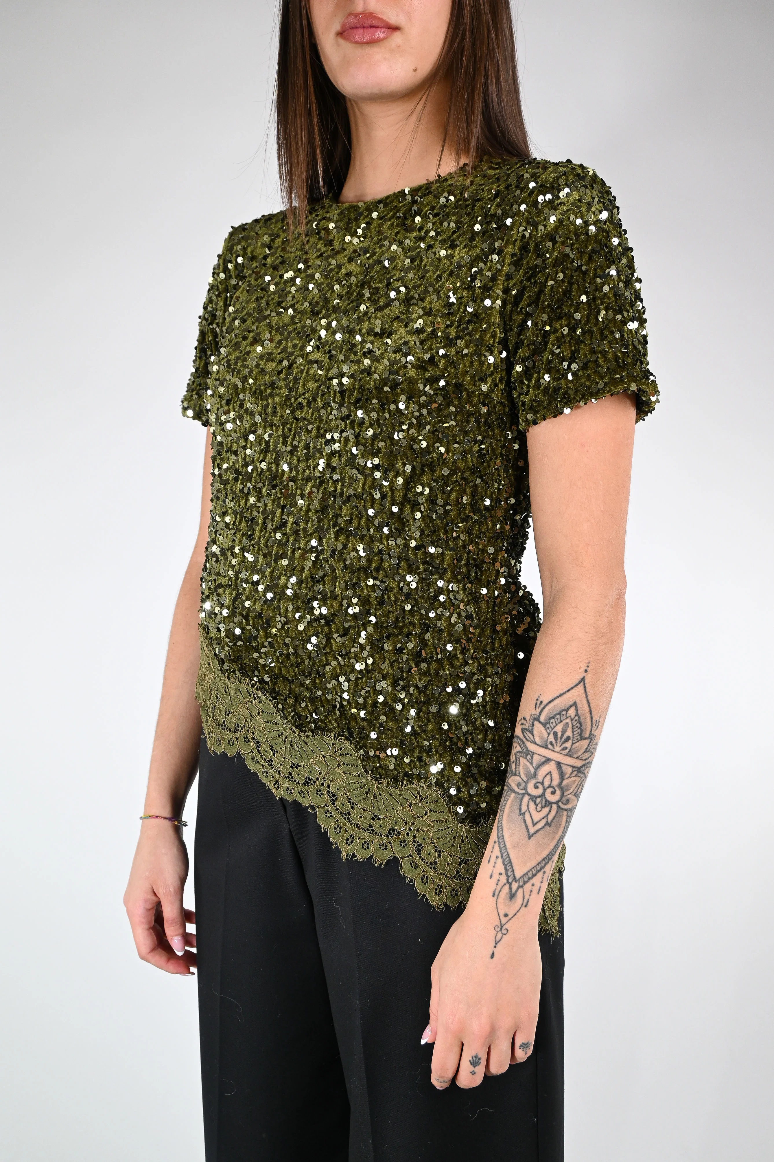 MOTEL - BLUSA PAILLETTES ASIMMETRICA+PIZZO ART.W25CC74 - MILITARE - Image 3