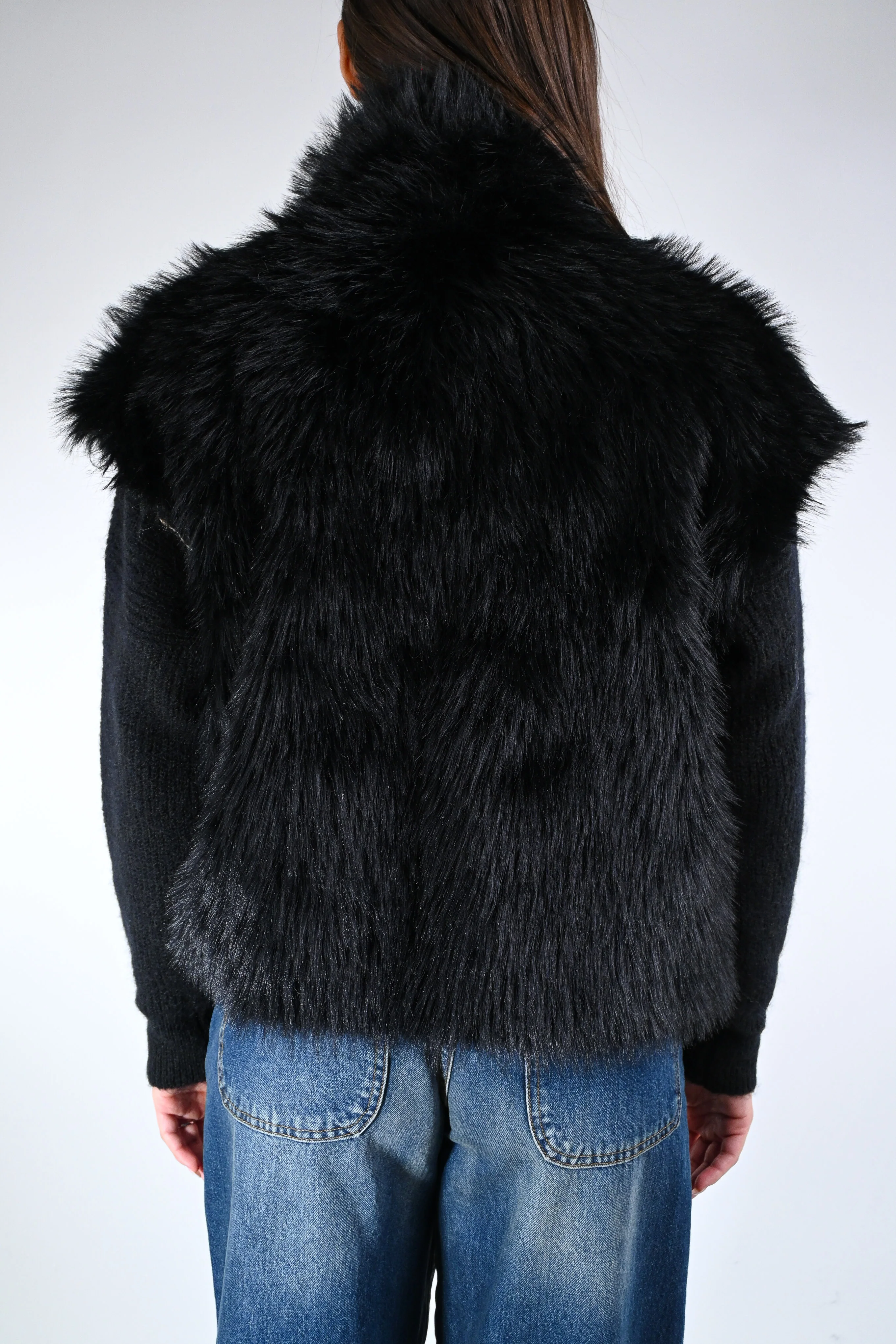 MOTEL - GILET ECOPELLICCIA A SCATOLA V ART.W25J101 - NERO - Image 4