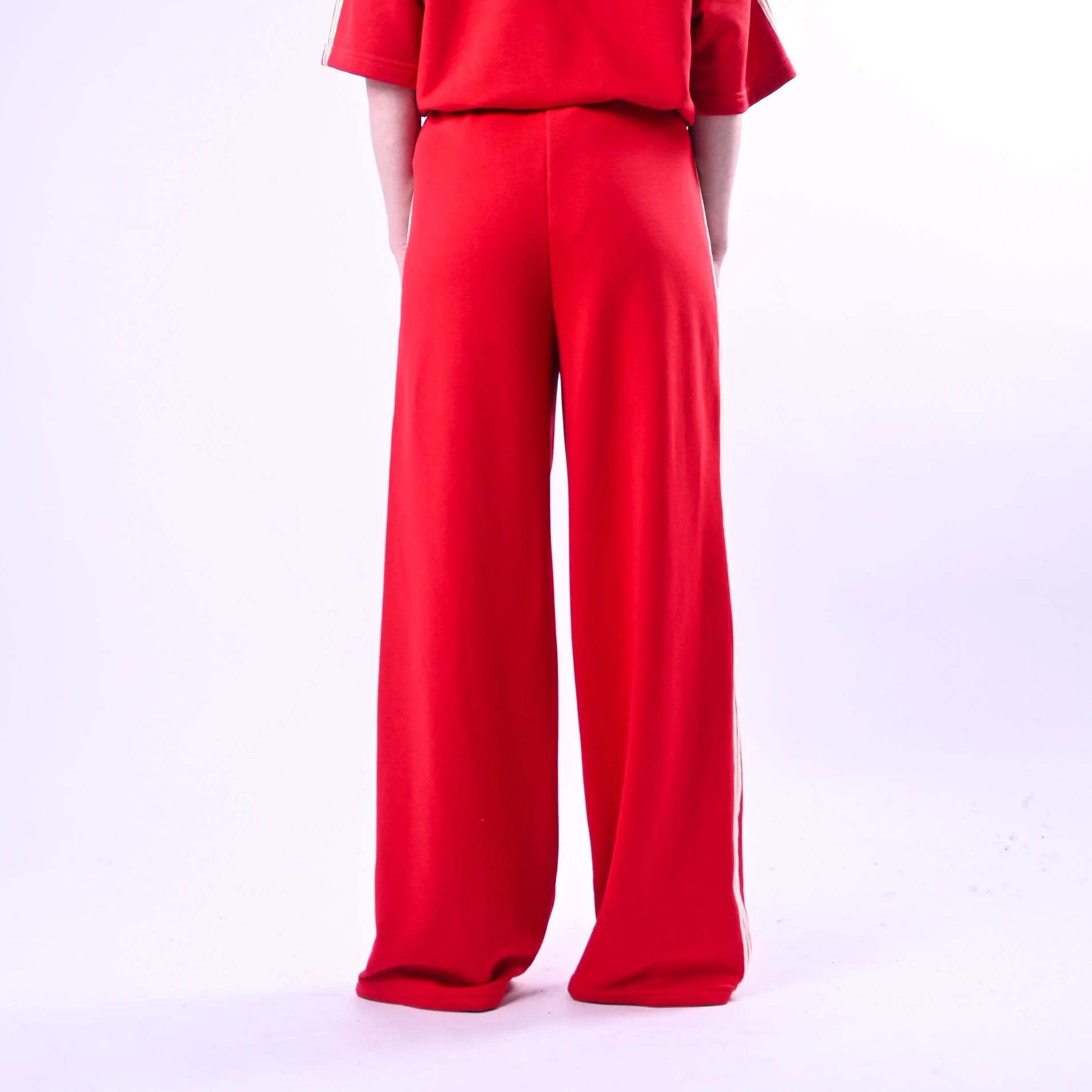 MOTEL - PANTALONE FELPA CON BANDE ART. 26P4148 - ROSSO/PANNA - Image 4