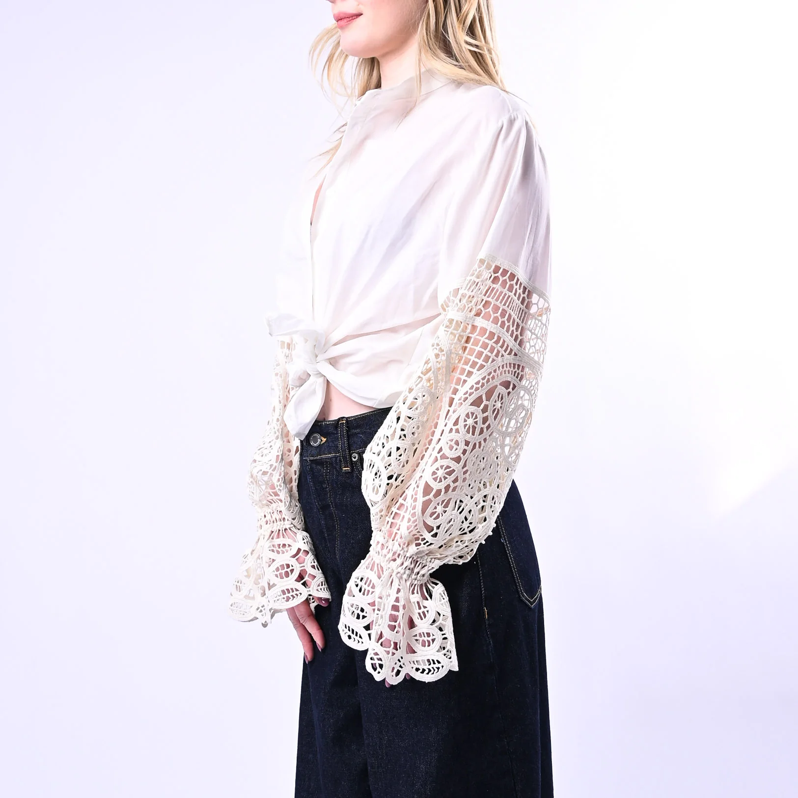 PHILIA LOFT - CAMICA MUSSOLA CON MANICHE CROCHET ART.V02A0744 - BIANCO - Image 3