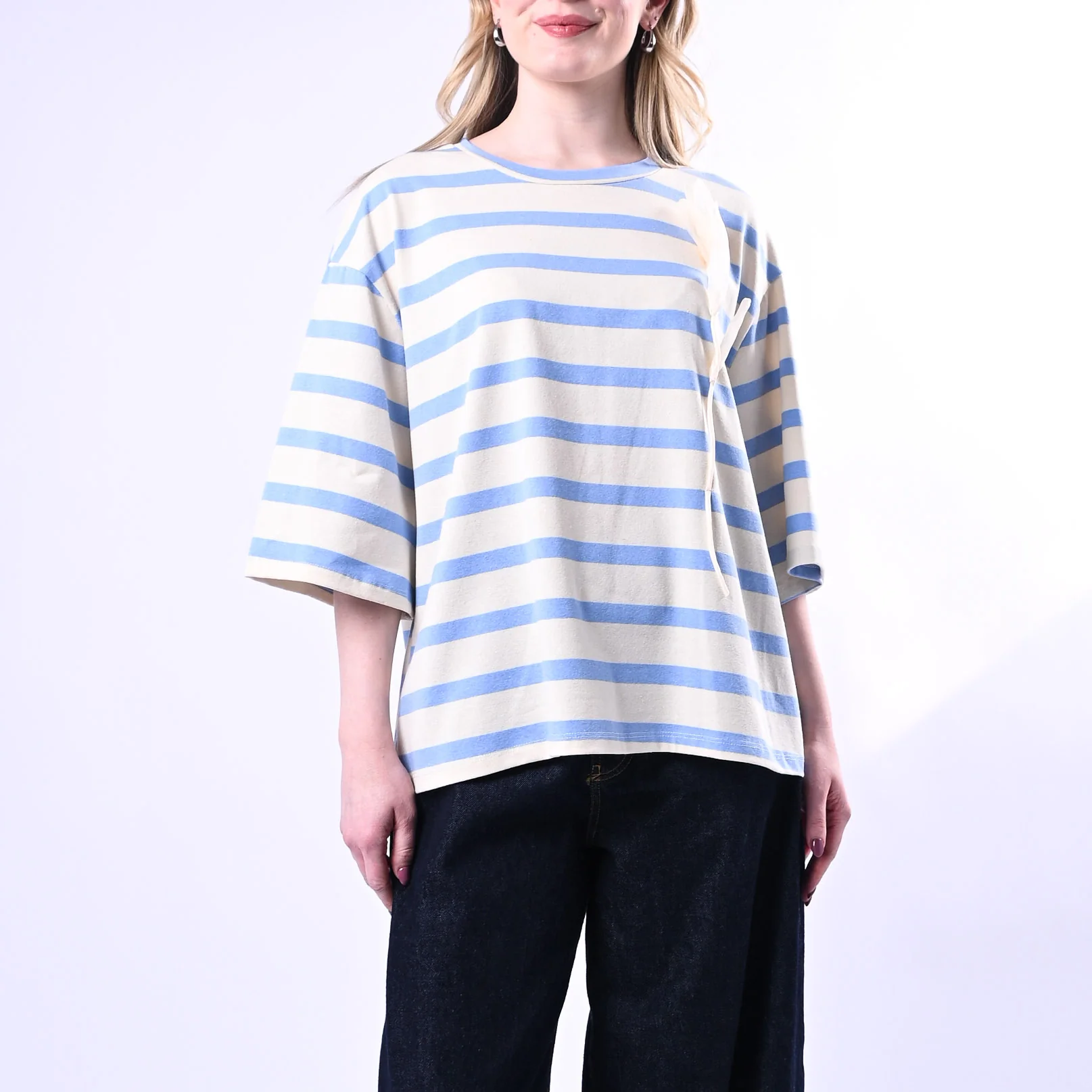 PHILIA LOFT - T-SHIRT OVER A RIGHE CON TULIPANO ART.R02L0438 - CELESTE - Image 2