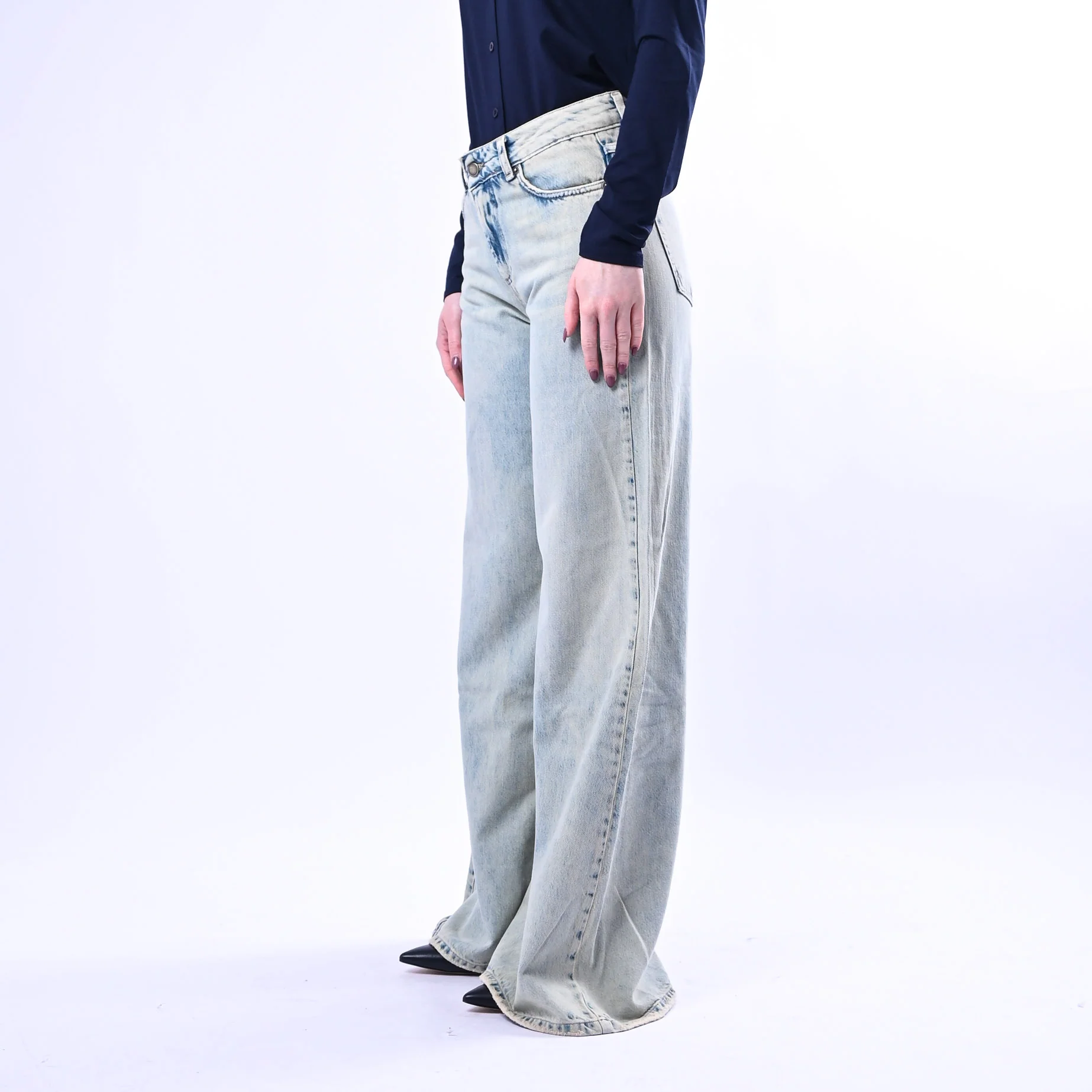 RECUPERO - JEANS FLAIR FLUIDO IN TENCEL ART.CUBIK - LAVAGGIO BLEACH - Image 3