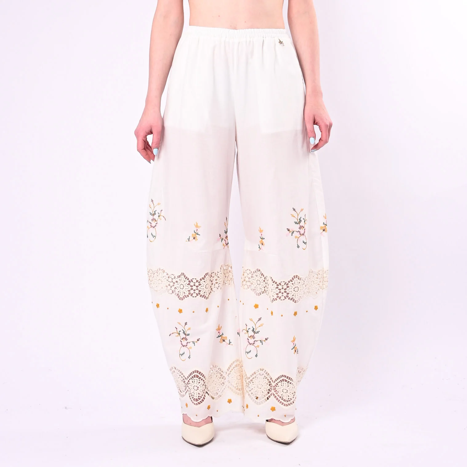 SOUVENIR - PANTALONE BALLON INSERTO PIZZO CON RICAMI ART.M39F1359/P - PANNA - Image 2