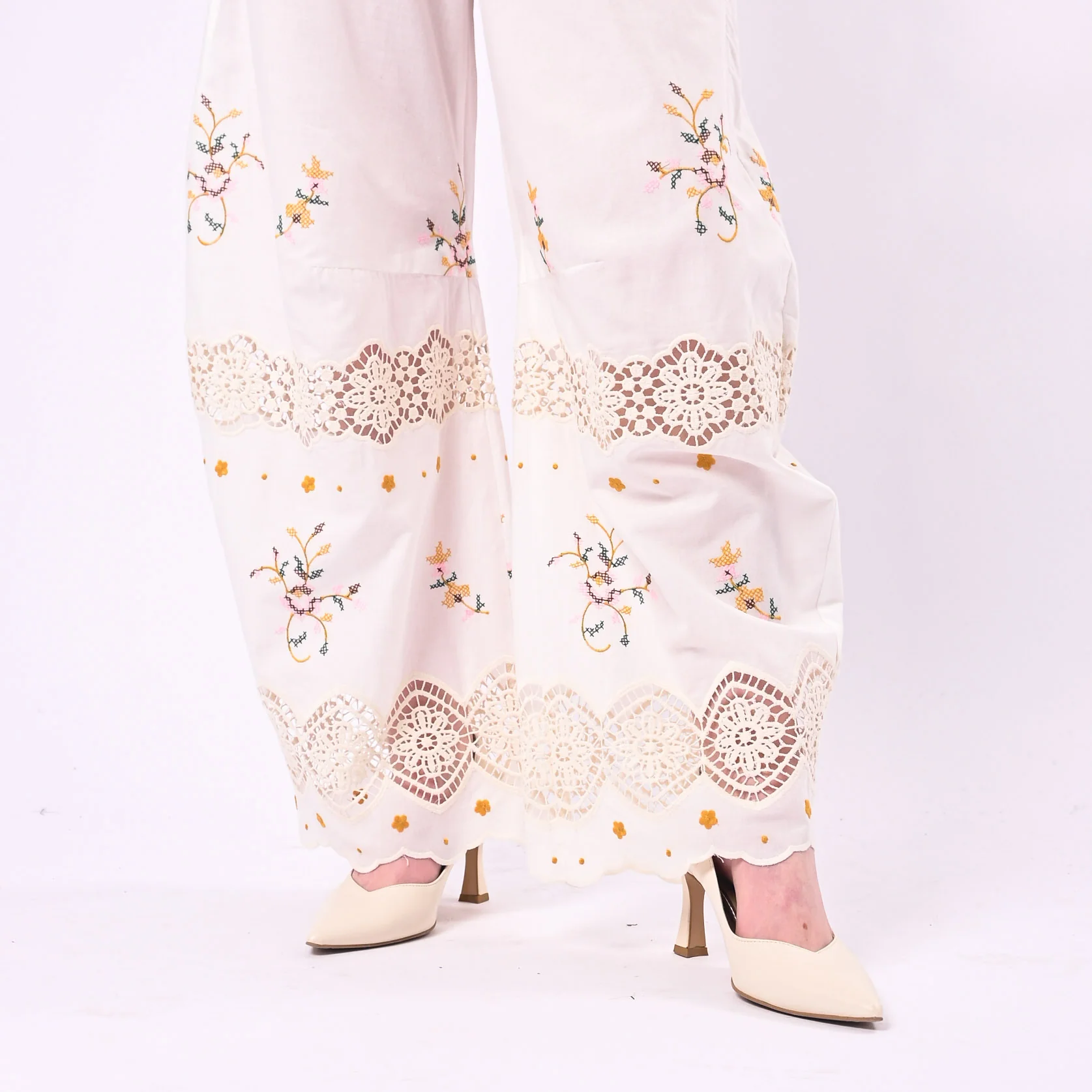 SOUVENIR - PANTALONE BALLON INSERTO PIZZO CON RICAMI ART.M39F1359/P - PANNA - Image 5