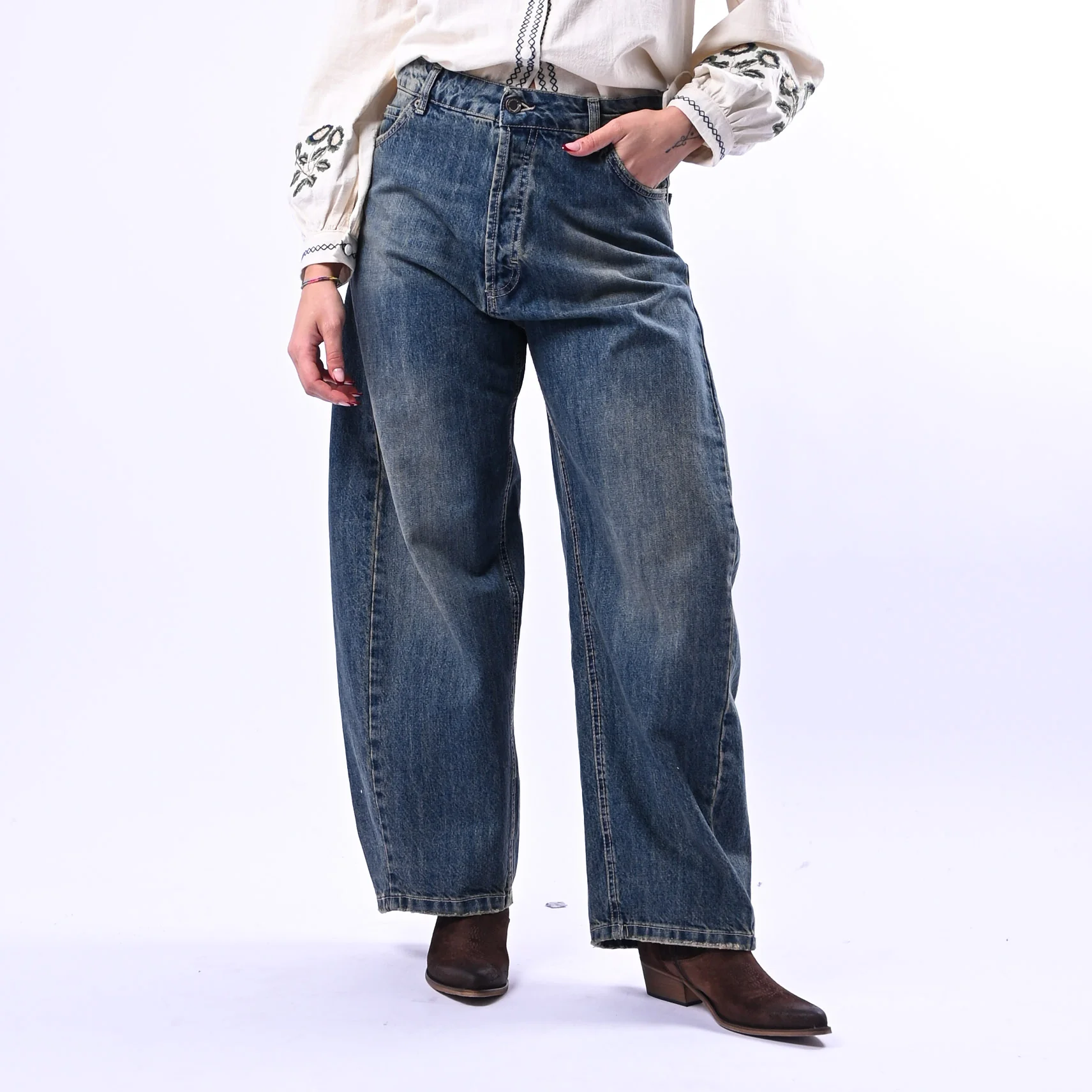 SOUVENIR PRIVE' - JEANS BARREL FERMO ART.C39S0043 - LAVAGGIO AL THE'