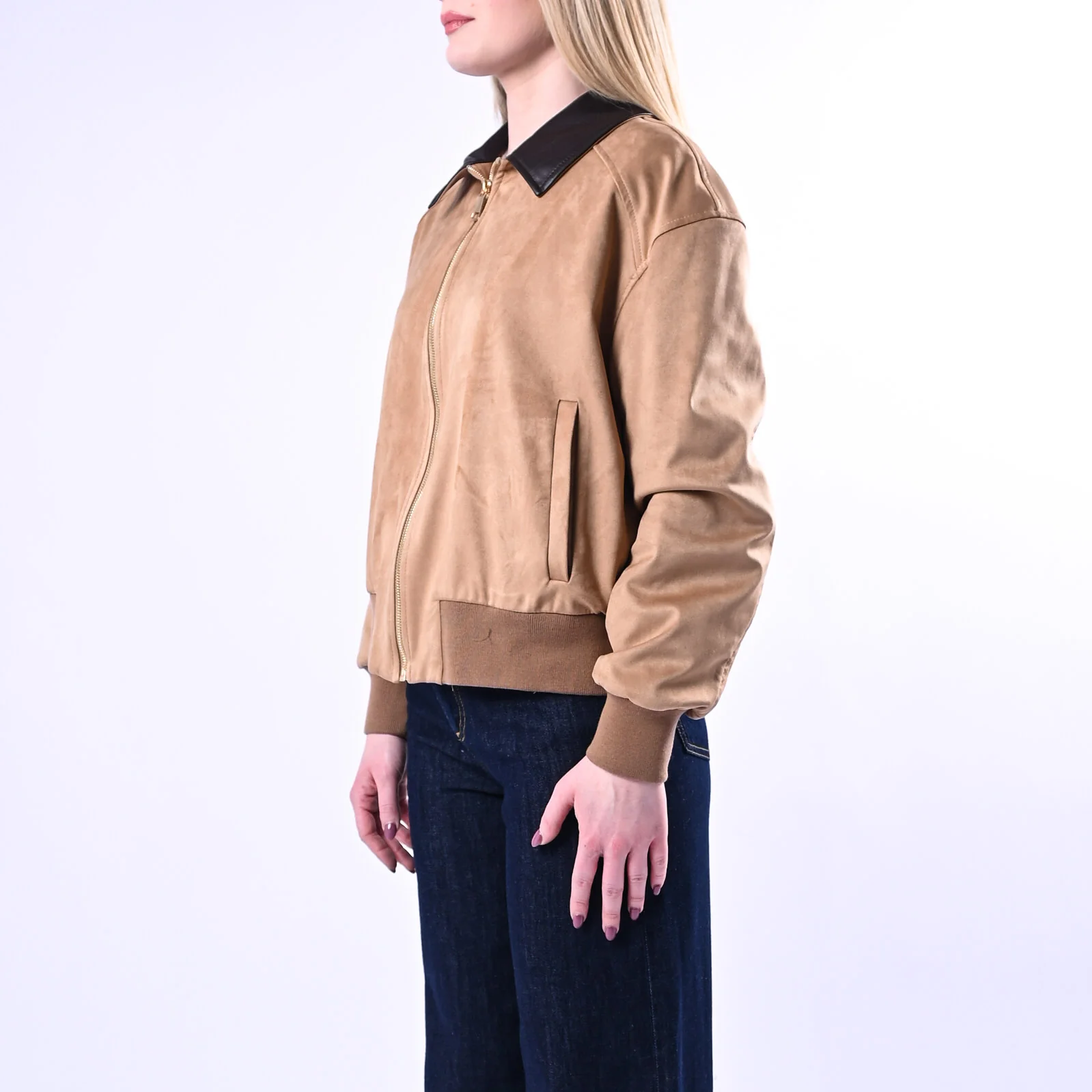 TENSIONE IN - BOMBER SUEDE CON COLLETTO PUNTO QUADRATO ART.26B4336 - BEIGE - Image 3