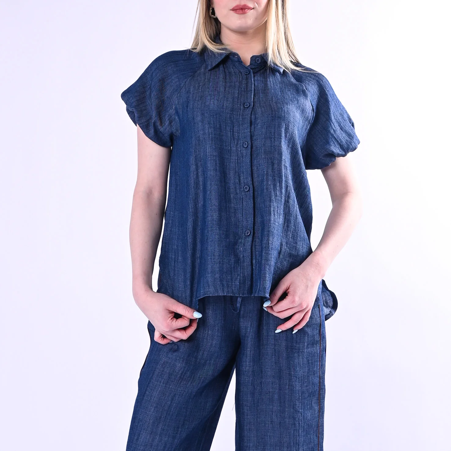 TENSIONE IN - CAMICIA IN CHAMBRAY MEZZA MANICA A SBUFFO ART. S26CE09/B - BLU - Image 2