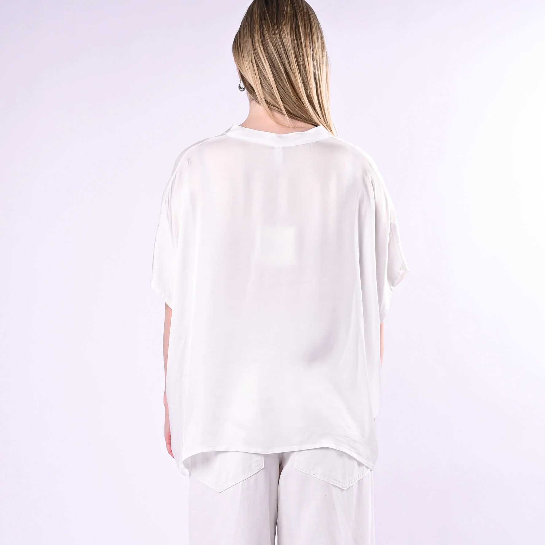 TENSIONE IN - CAMICIA VISCOSA SPALLA SCESA ART. F5039C/L - LATTE - Image 4