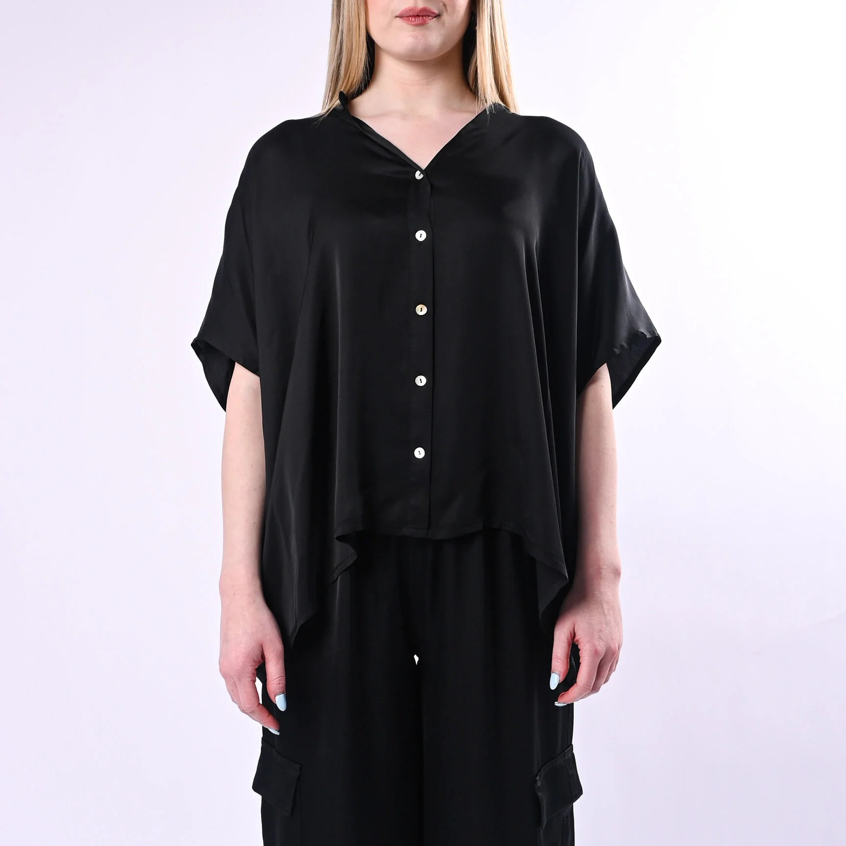 TENSIONE IN - CAMICIA VISCOSA SPALLA SCESA ART. F5039C/N - NERO - Image 2