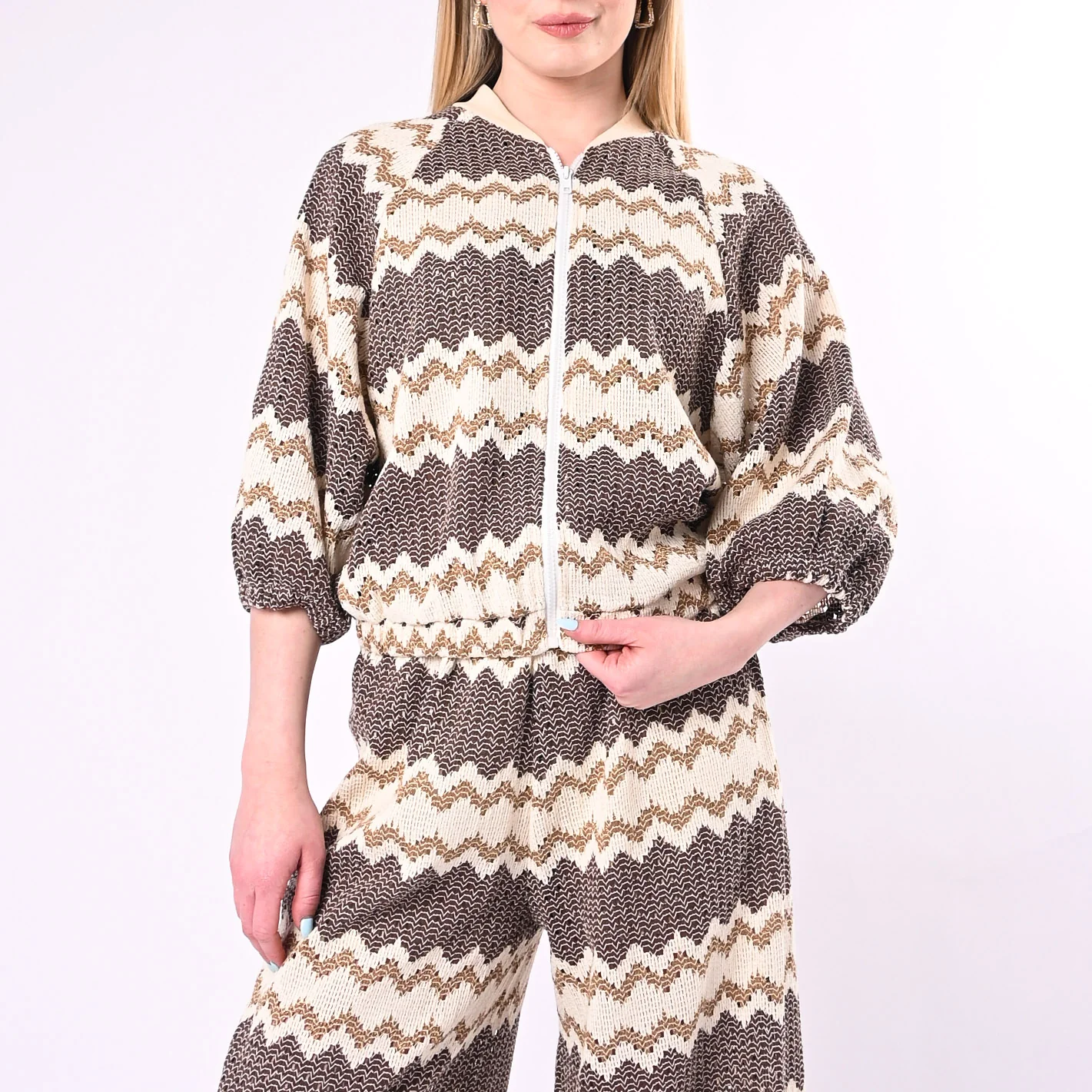 TENSIONE IN - GIACCA BOMBER CROCHET FANTASIA ETNICA ART. S26JC54/PM - PANNA/MORO - Image 2