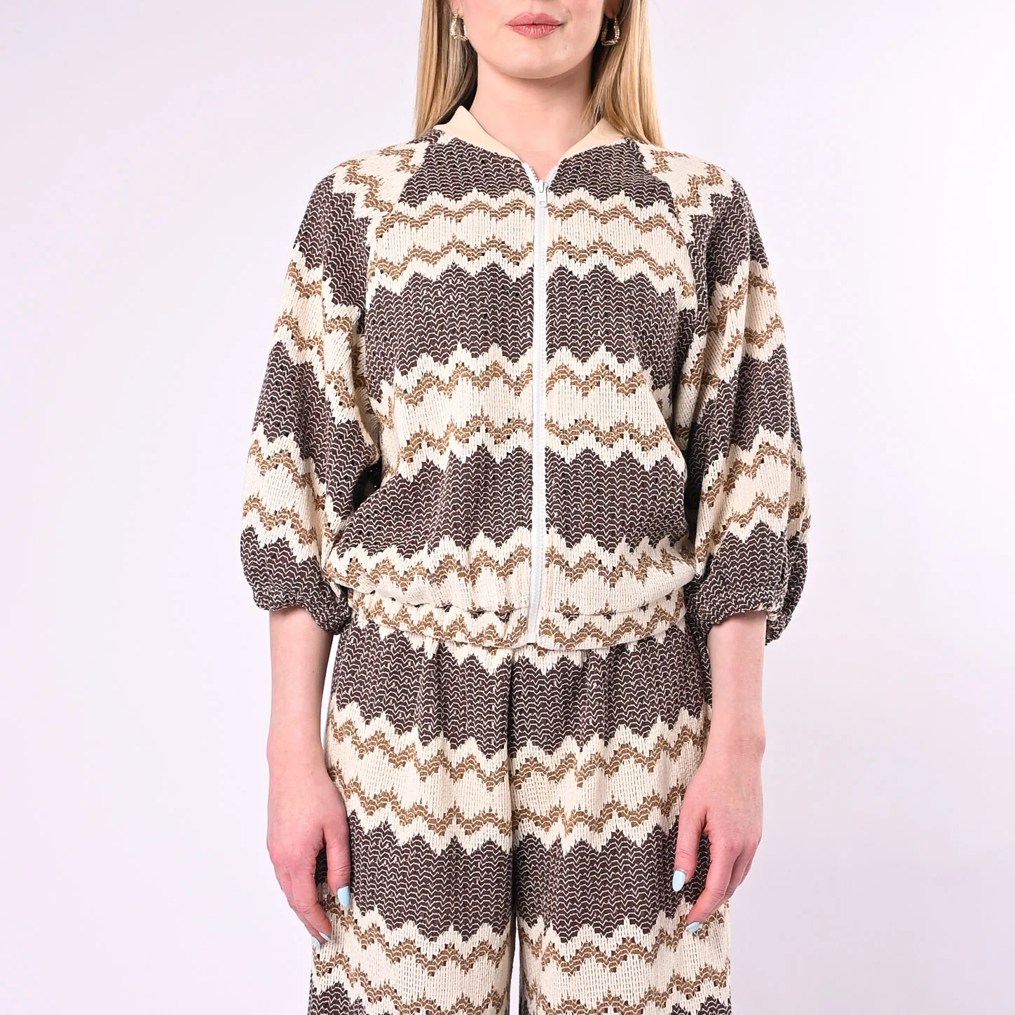 TENSIONE IN - GIACCA BOMBER CROCHET FANTASIA ETNICA ART. S26JC54/PM - PANNA/MORO - Image 3