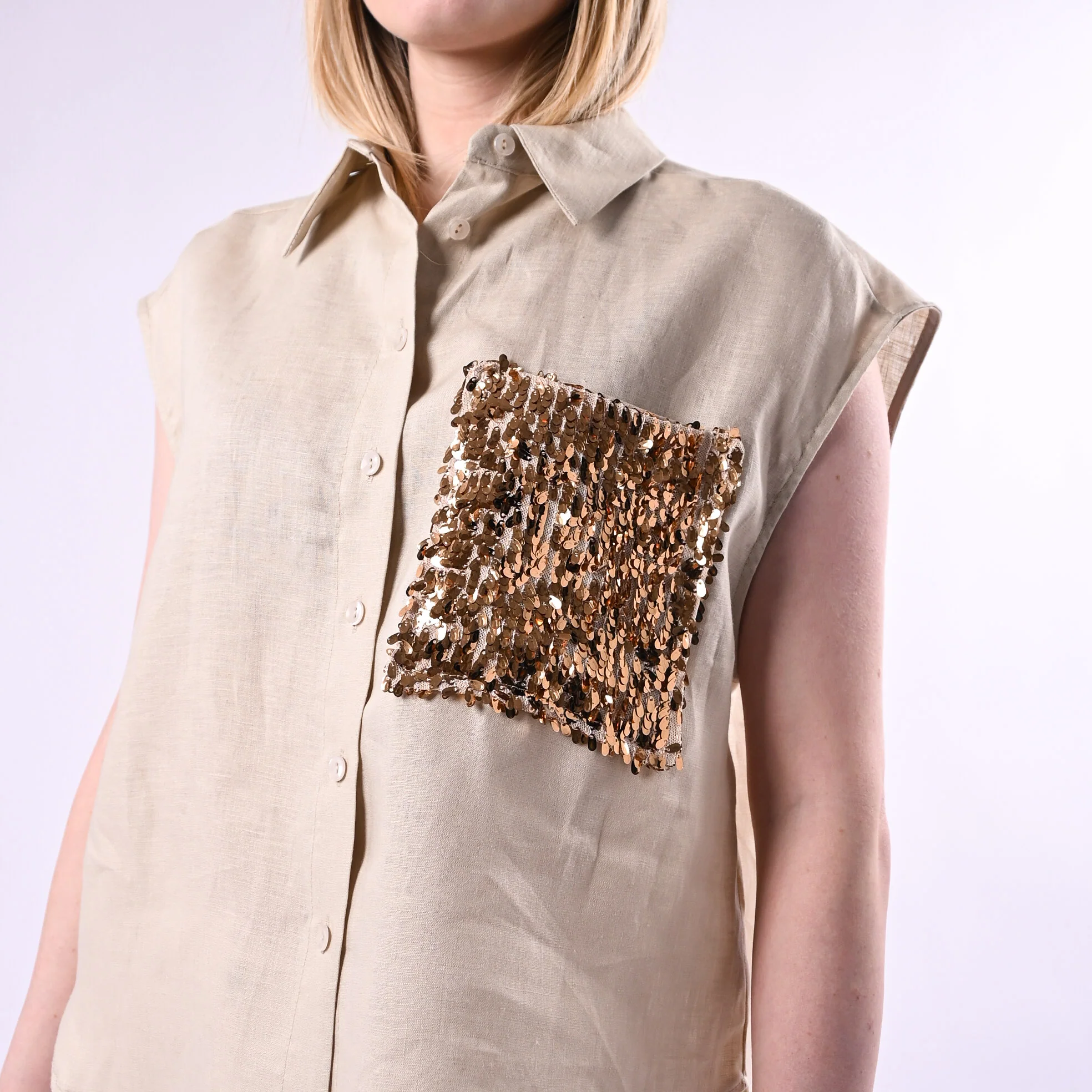 TENSIONE IN - GILET OVER IN LINO CON TASCA PAILLETTES ART. S26CG45/SO - SABBIA/ORO - Image 5