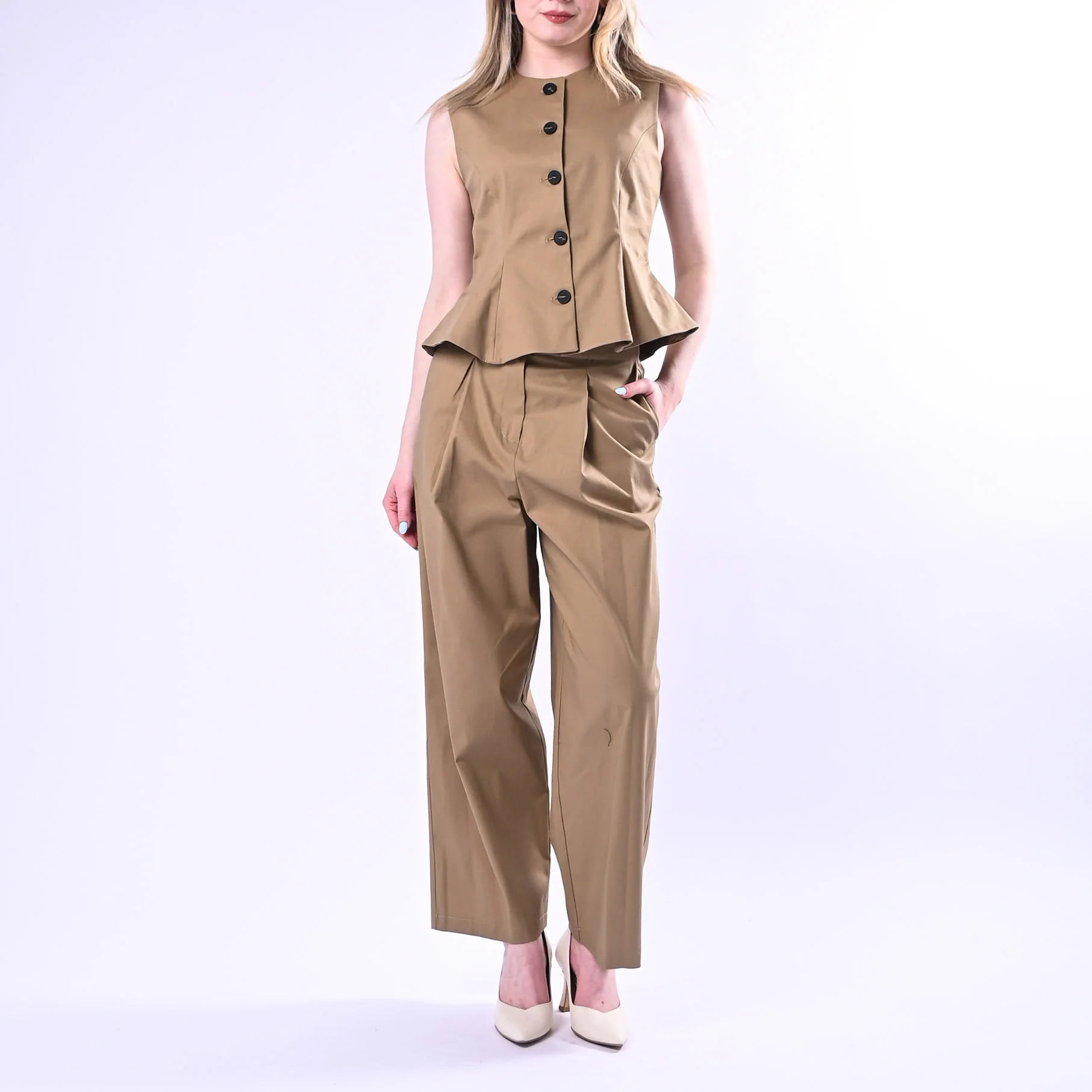 TENSIONE IN - GILET SVASATO IN COTONE ART.26D4508/C - CAMMELLO