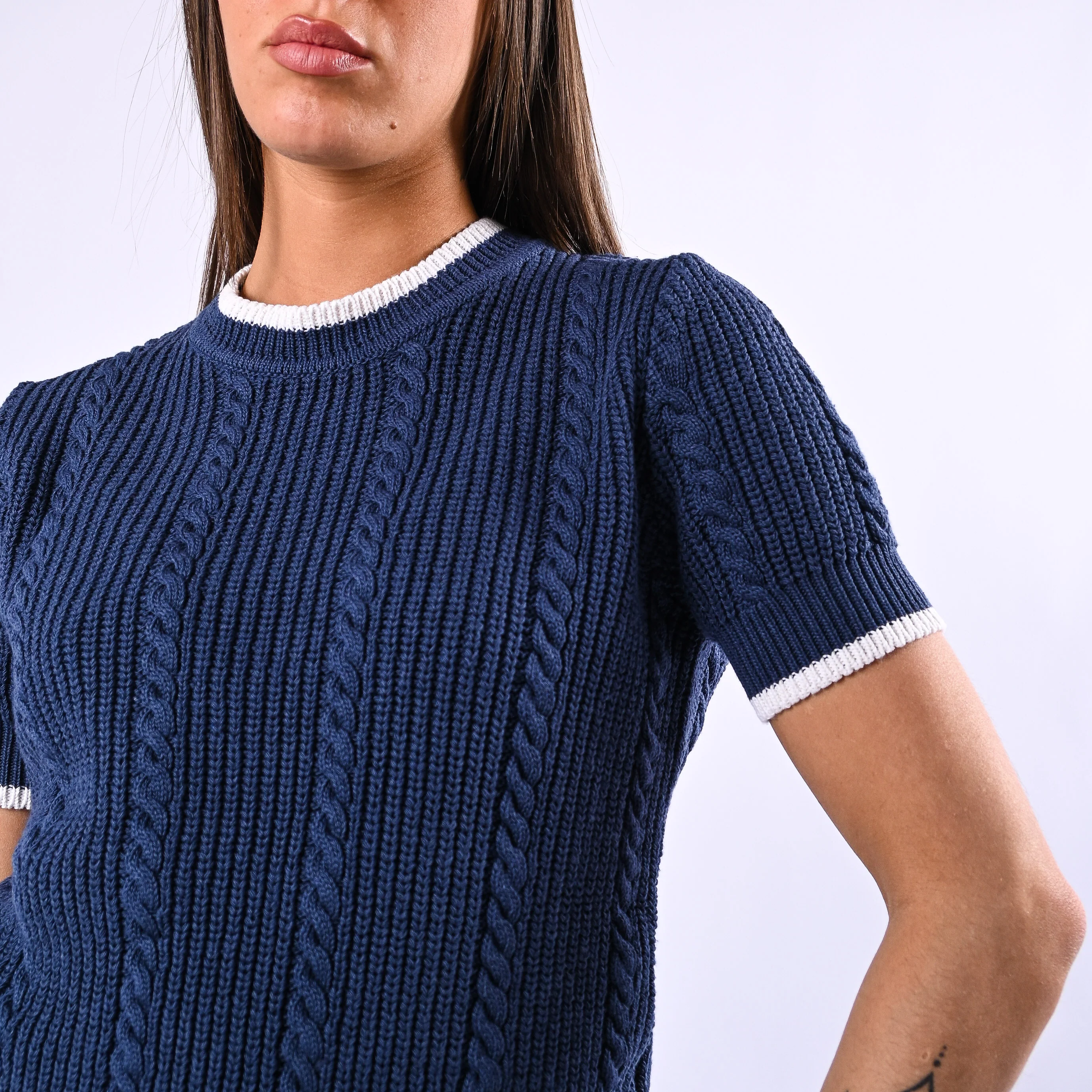 TENSIONE IN - MAGLIA TRECCE MANICA CORTA ART.MJ02A - BLU/PANNA - Image 5
