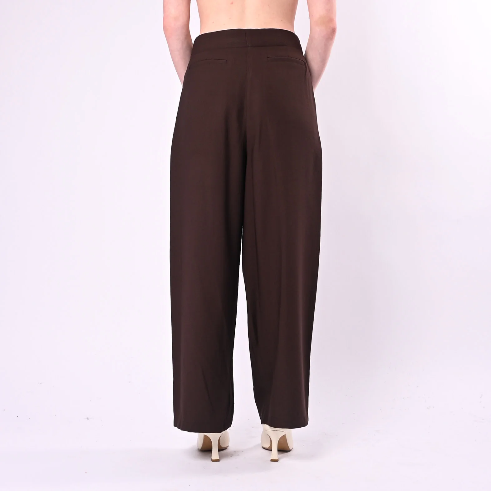 TENSIONE IN - PANTALONE PALAZZO CON PINCES ART. 26P4818/M - MORO - Image 4