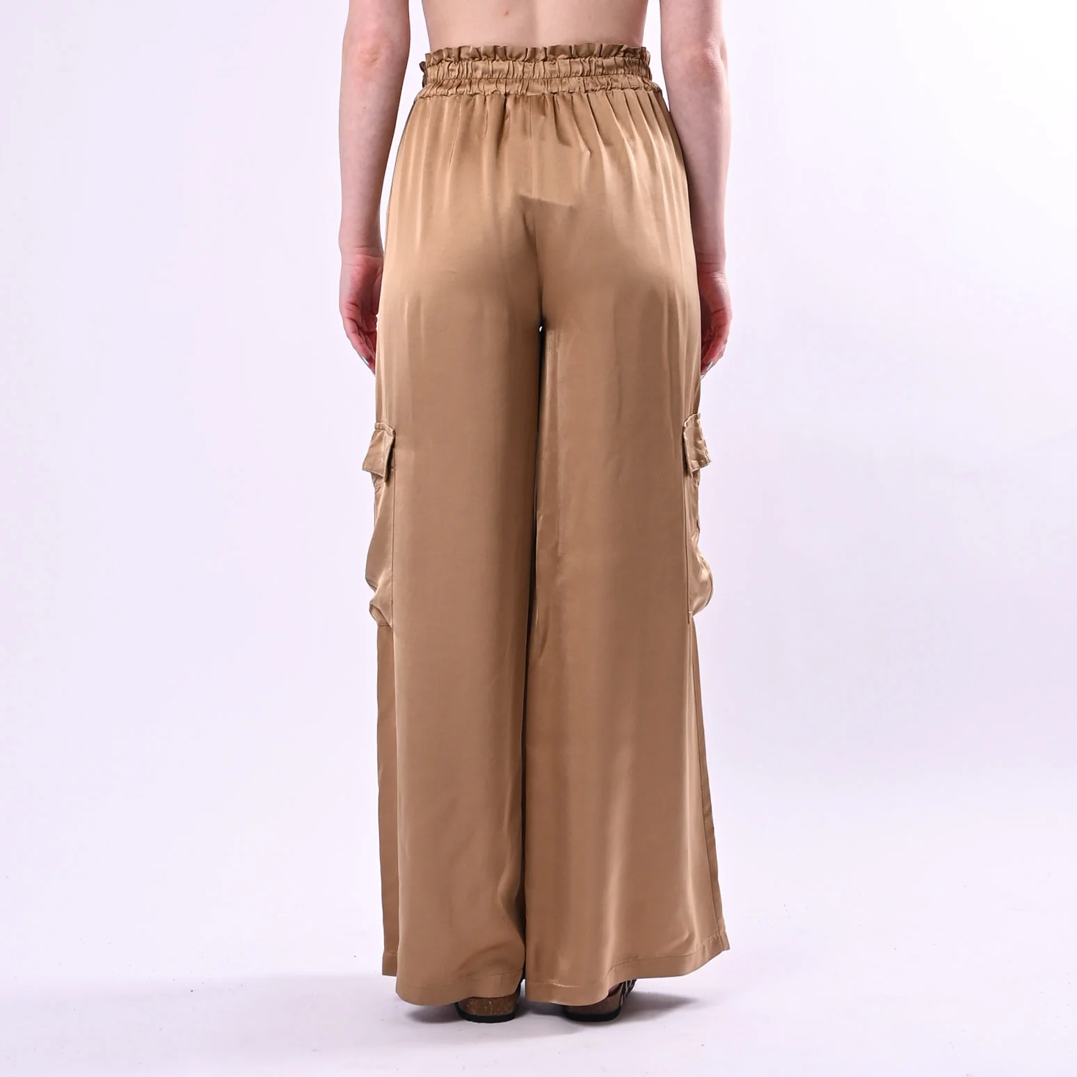 TENSIONE IN - PANTALONE PALAZZO CON TASCONI ART. G433P22R/D - DESERTO - Image 4