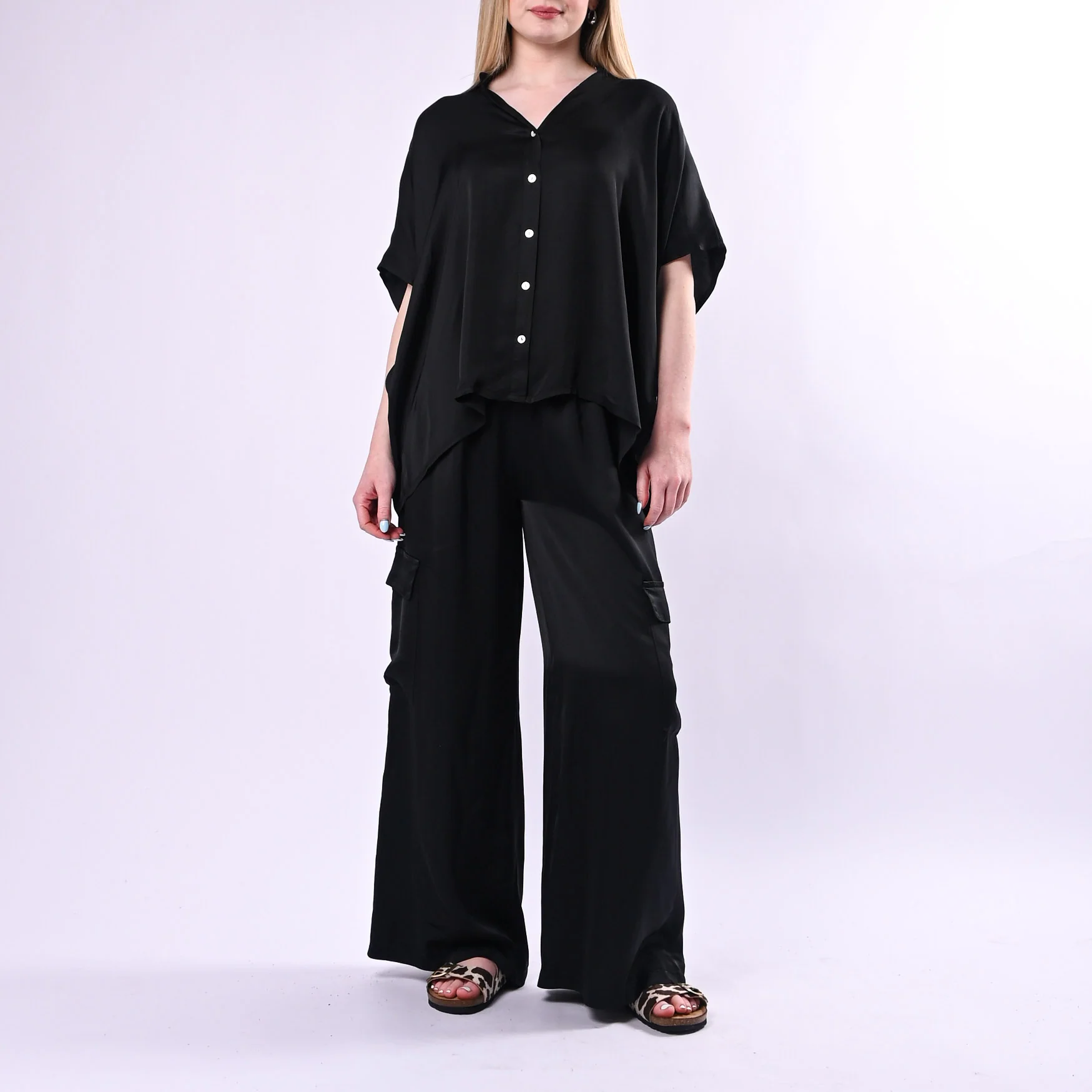 TENSIONE IN - PANTALONE PALAZZO CON TASCONI ART. G433P22R/N - NERO - Image 5