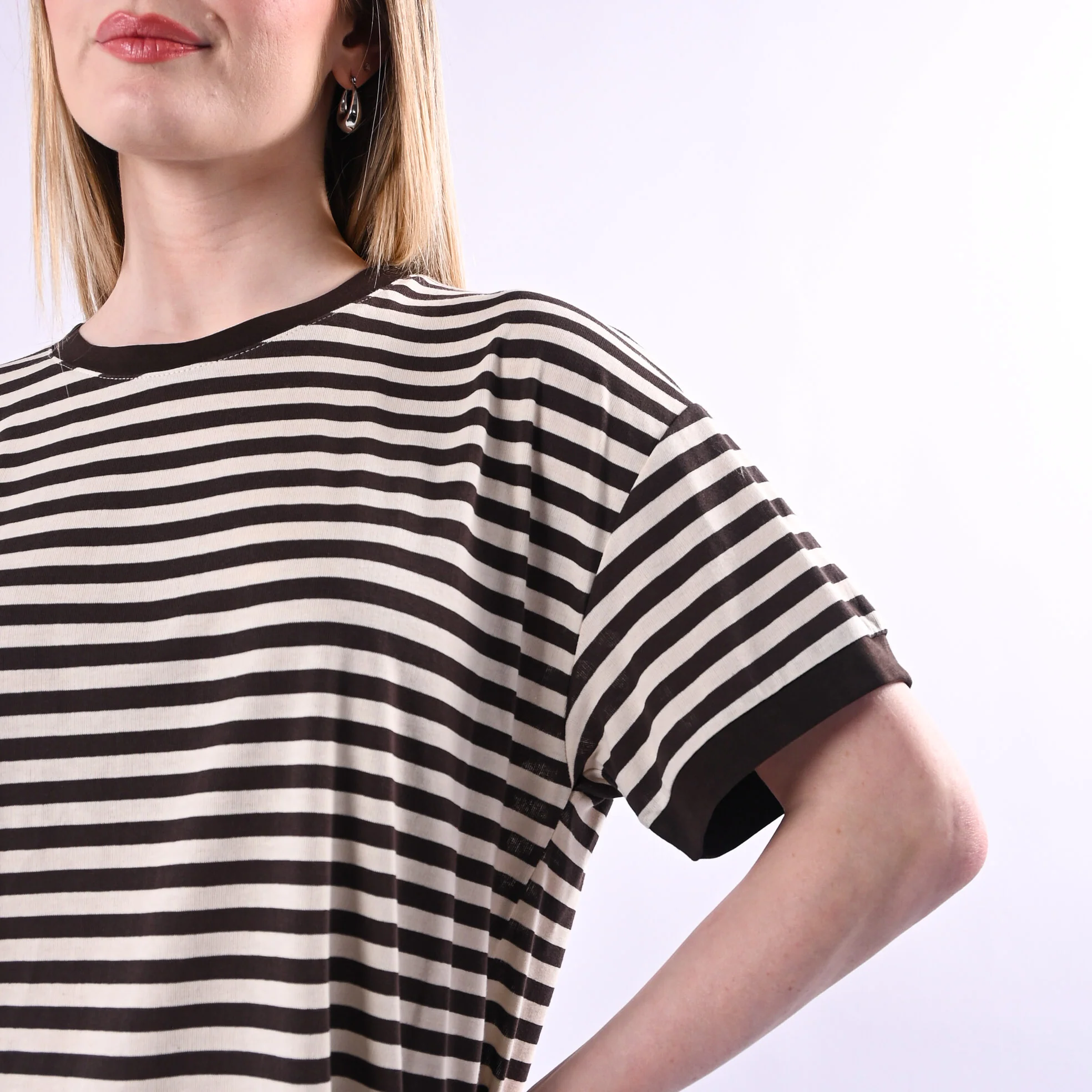 TENSIONE IN - T-SHIRT A RIGHE CON PROFILO ART.26M4893/M - MORO - Image 5