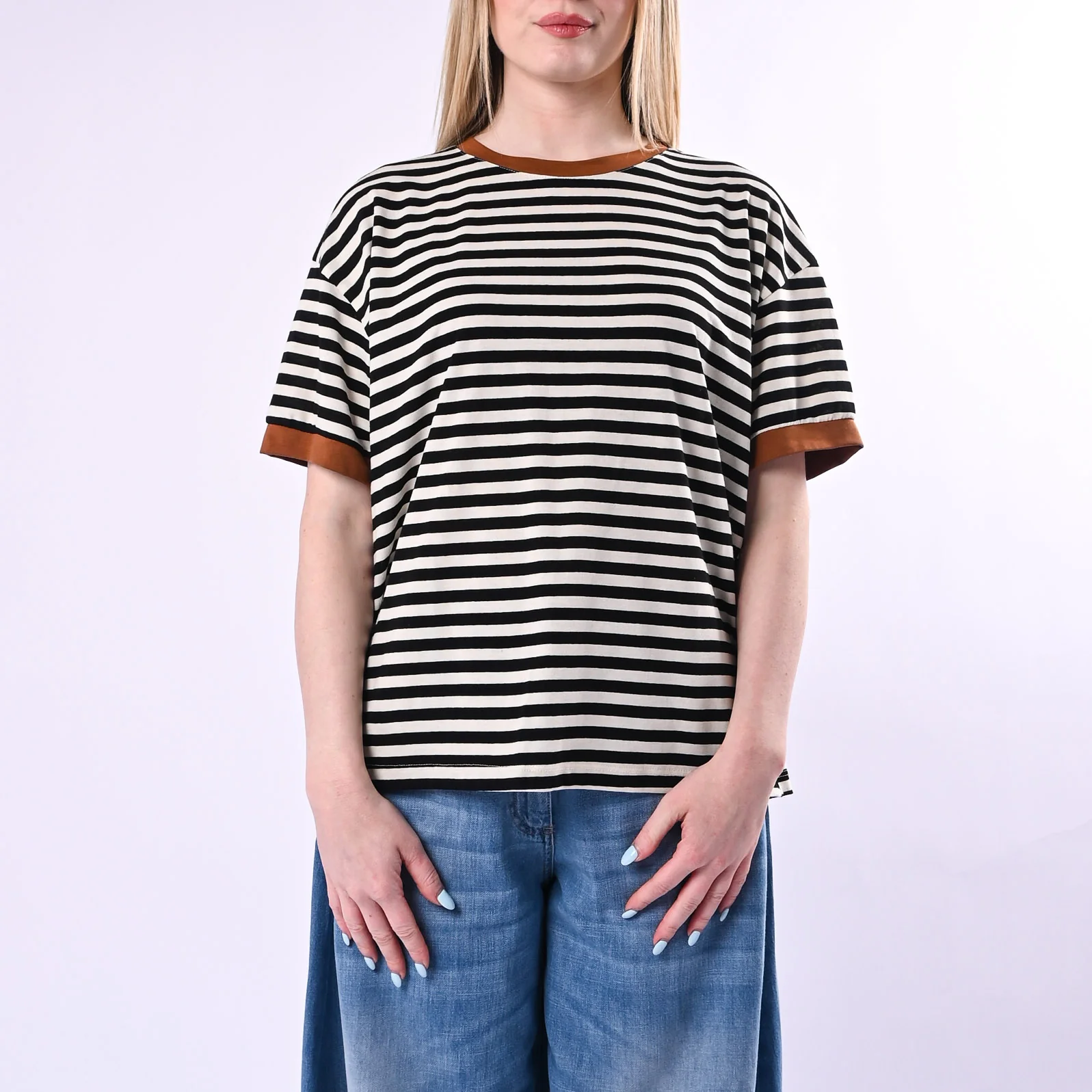 TENSIONE IN - T-SHIRT A RIGHE CON PROFILO ART.26M4893/N - NERO - Image 2