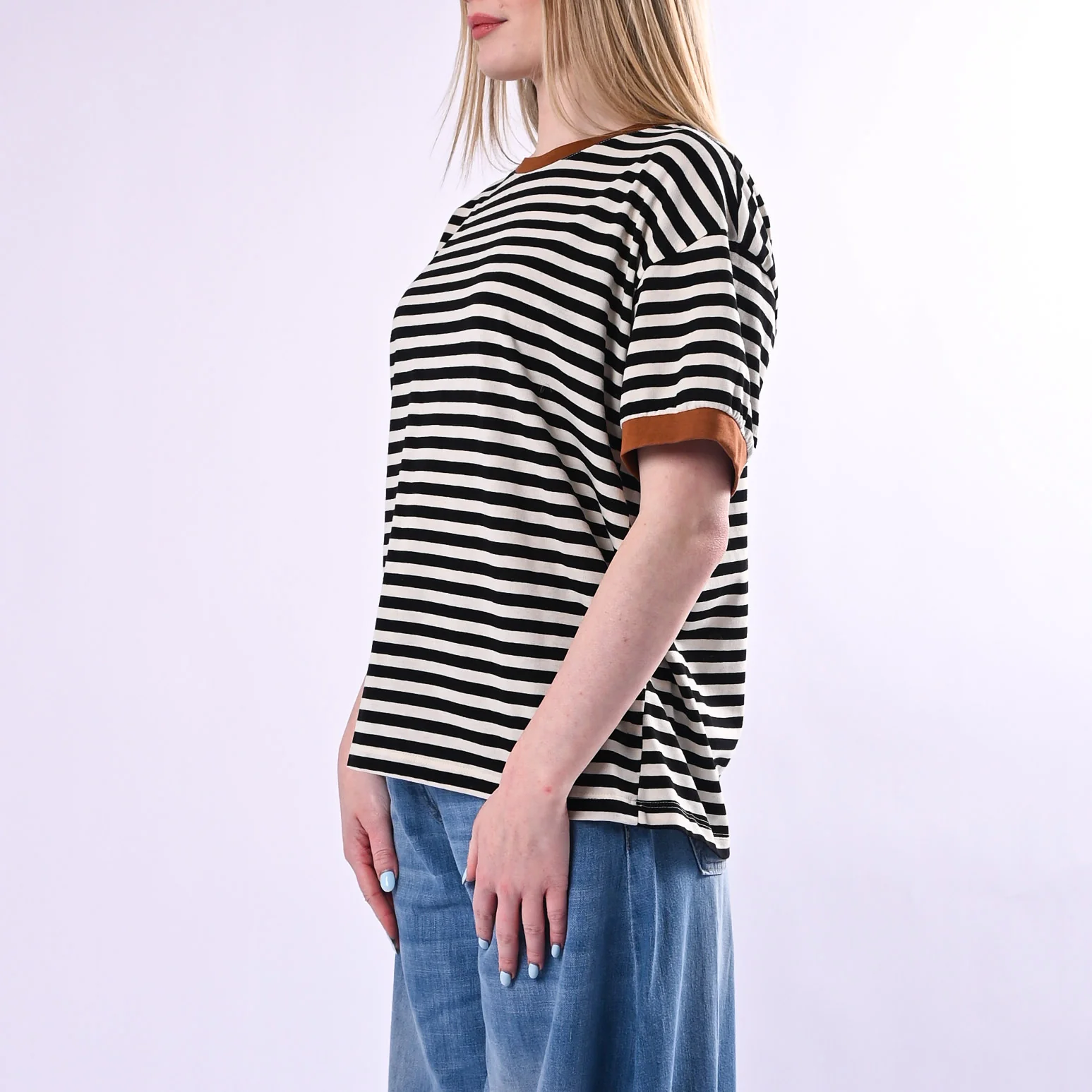 TENSIONE IN - T-SHIRT A RIGHE CON PROFILO ART.26M4893/N - NERO - Image 3