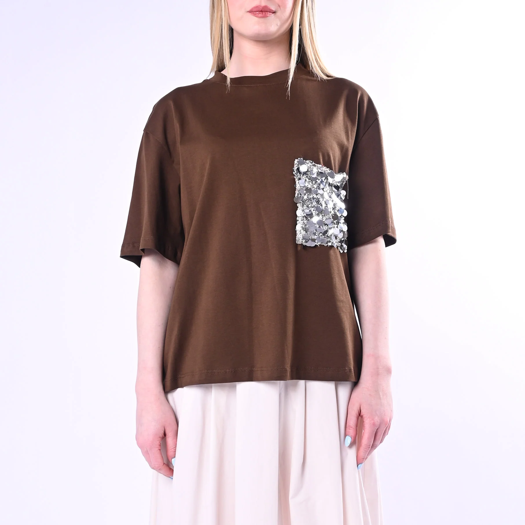 TENSIONE IN - T-SHIRT A SCATOLA TASCA PAILLETTES ART.260112/M - MORO - Image 2