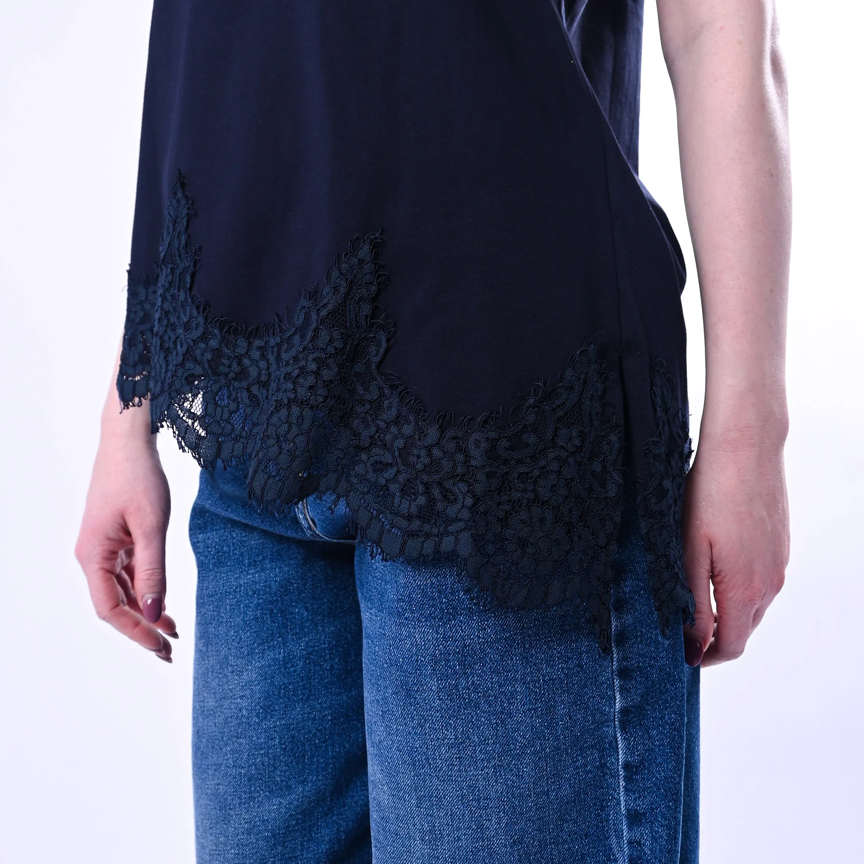 TENSIONE IN - T-SHIRT ASSIMMETRICA CON PIZZO ART.S26MA79/B - BLU - Image 5