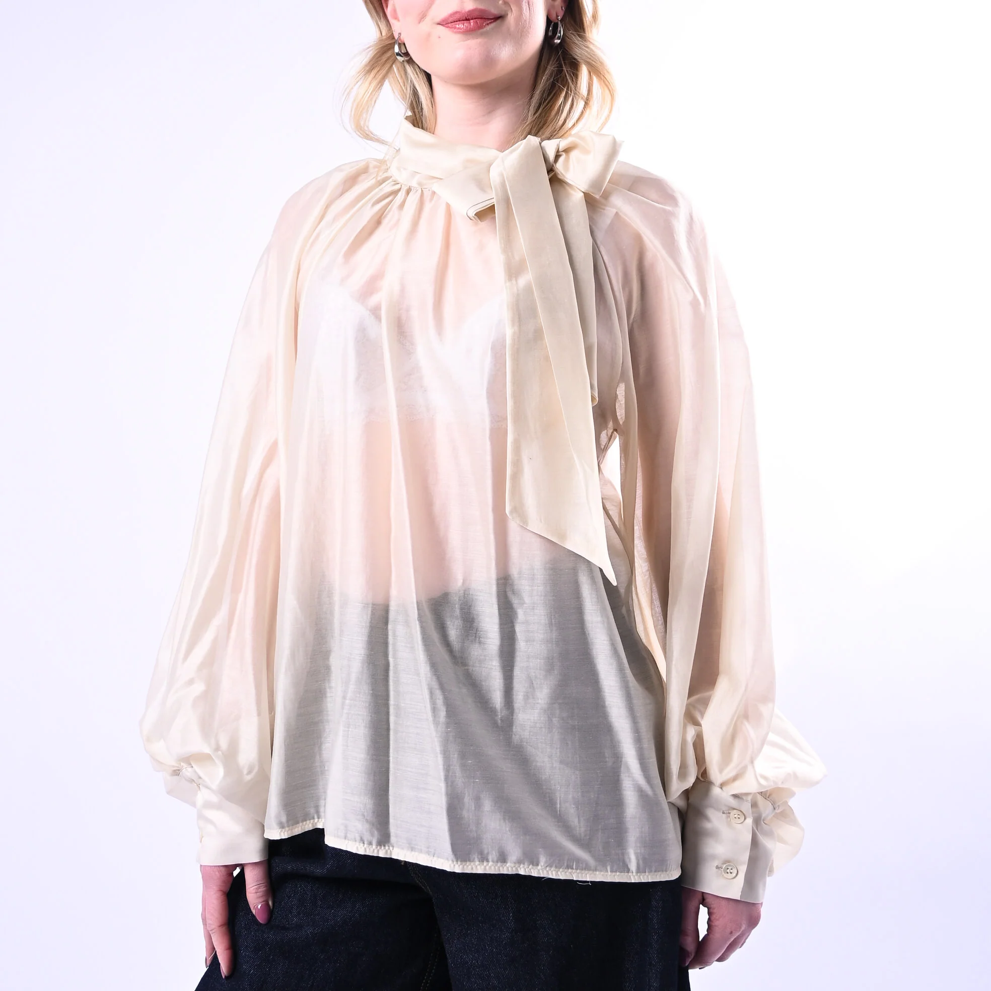 VICOLO - CAMICIA CON FIOCCO E MANICA SBUFFO ART.TAB0210 - AVORIO - Image 5