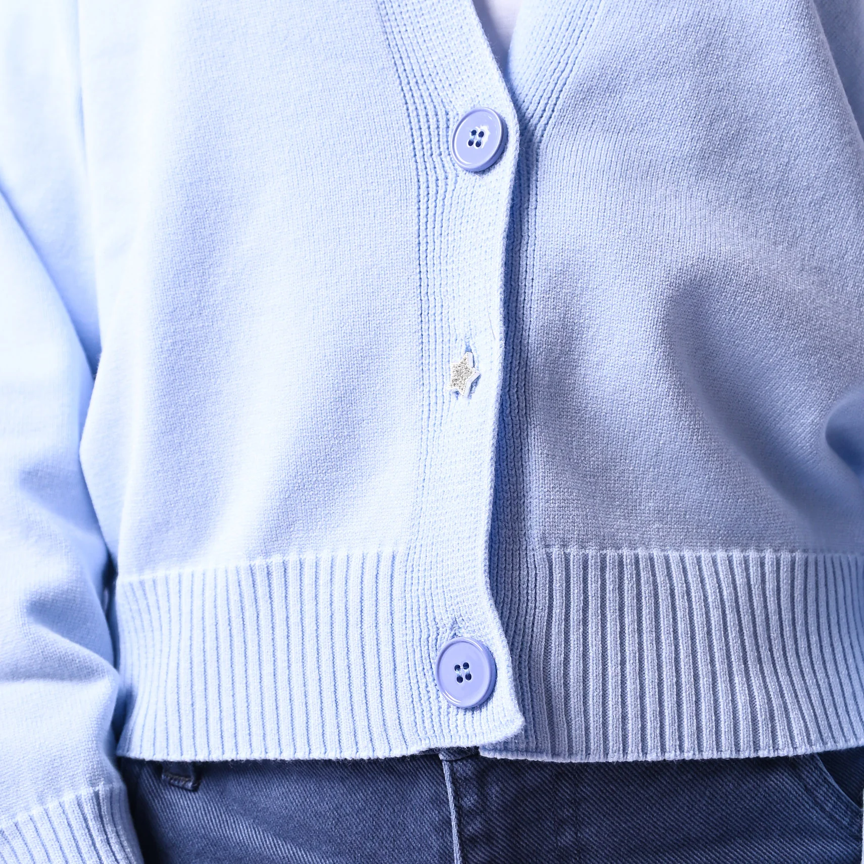 VICOLO - CARDIGAN VISCOSA BOTTONE GIOIELLO ART.7AB7056 - CELESTE - Image 5