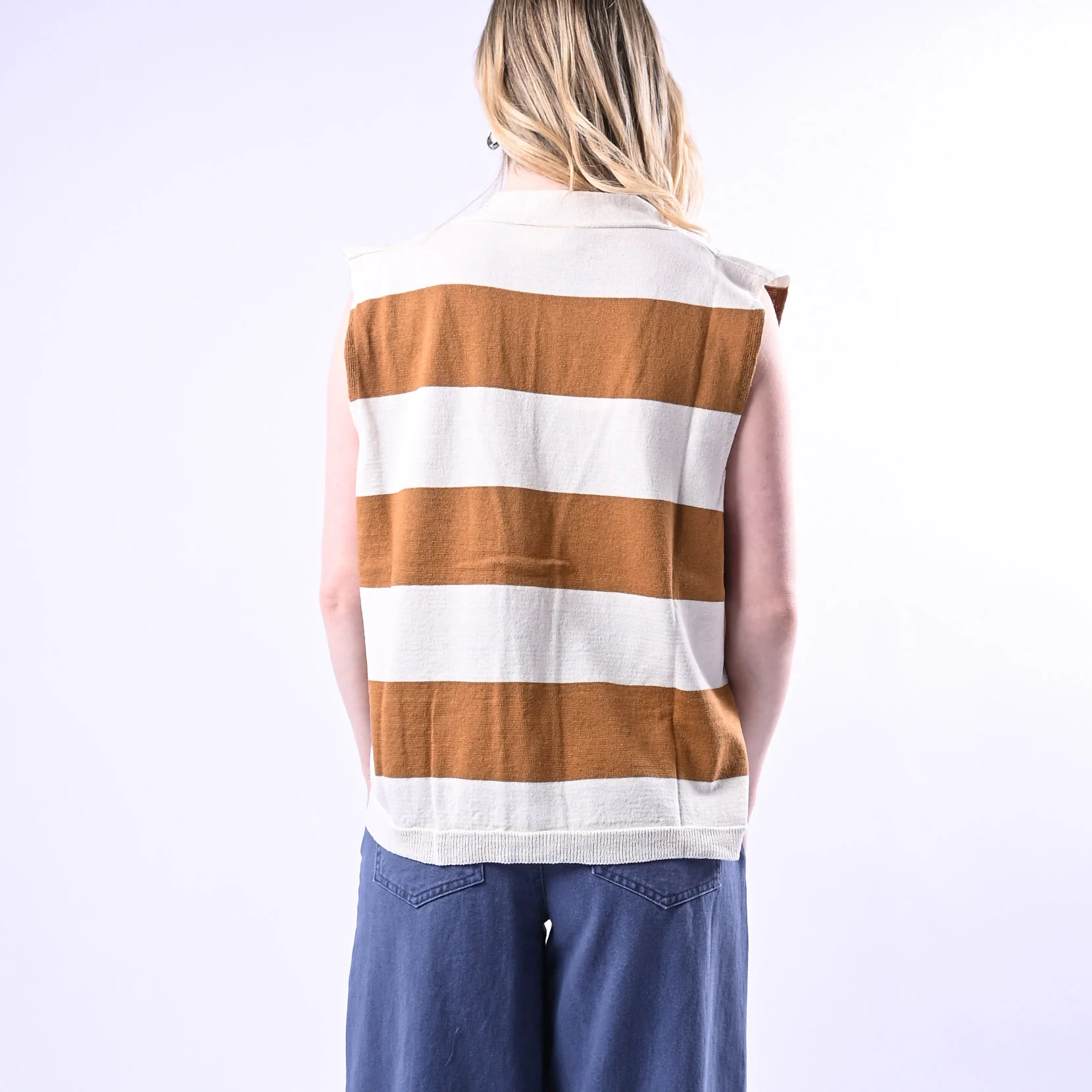 VICOLO - GILET OVER IN MAGLIA A RIGHE ART.24B3134 - BURRO/CAMMELLO - Image 4