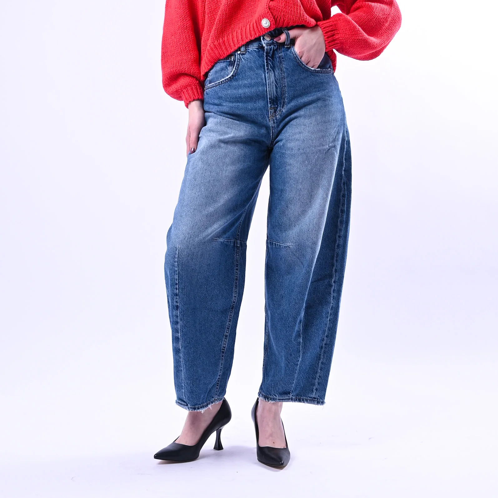 VICOLO - JEANS BARREL CON RIPRESE ART.DAB5281 - LAVAGGIO MEDIO
