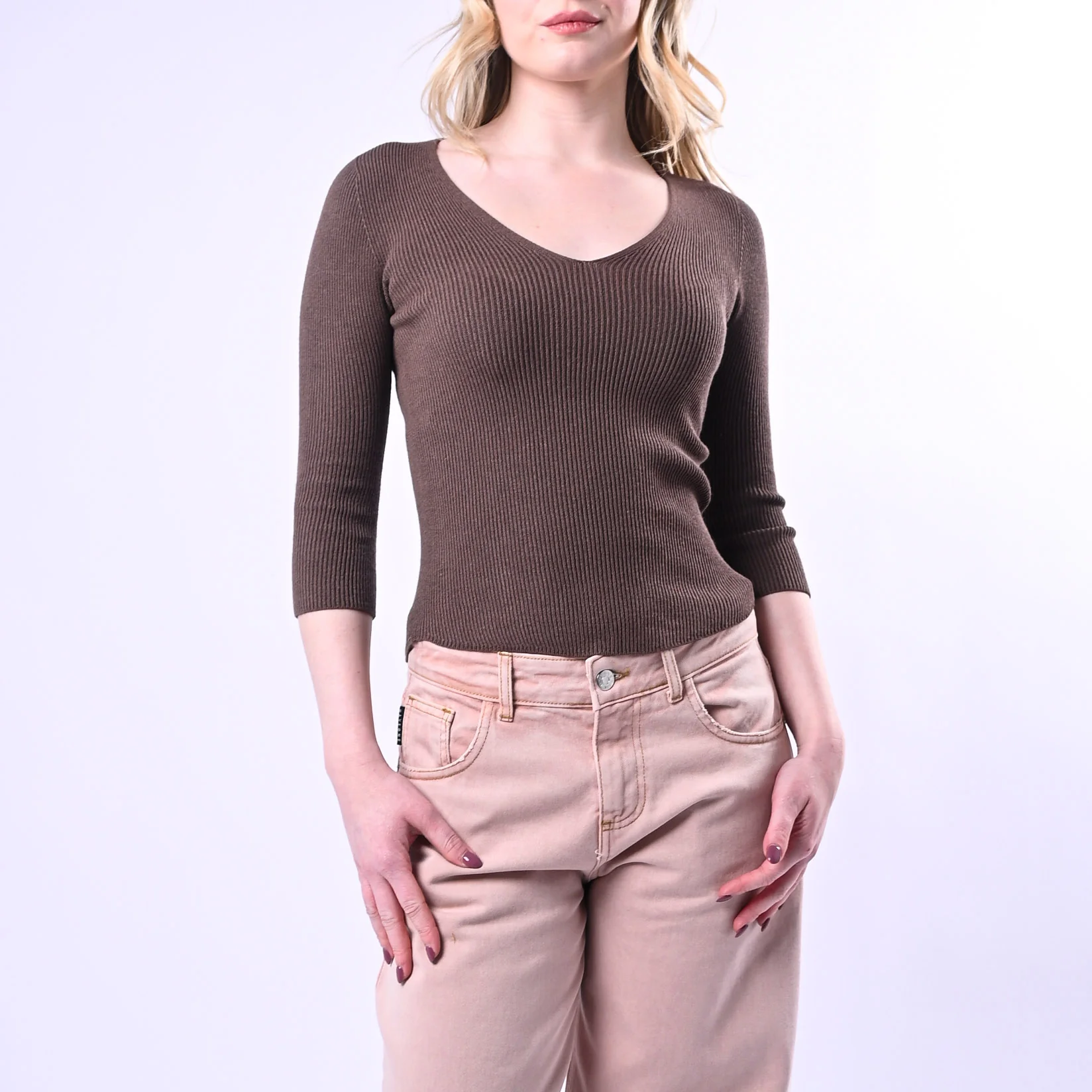 VICOLO - MAGLIA SCOLLO V COSTINE IN VISCOSA ART.7AB7078 - MORO - Image 2