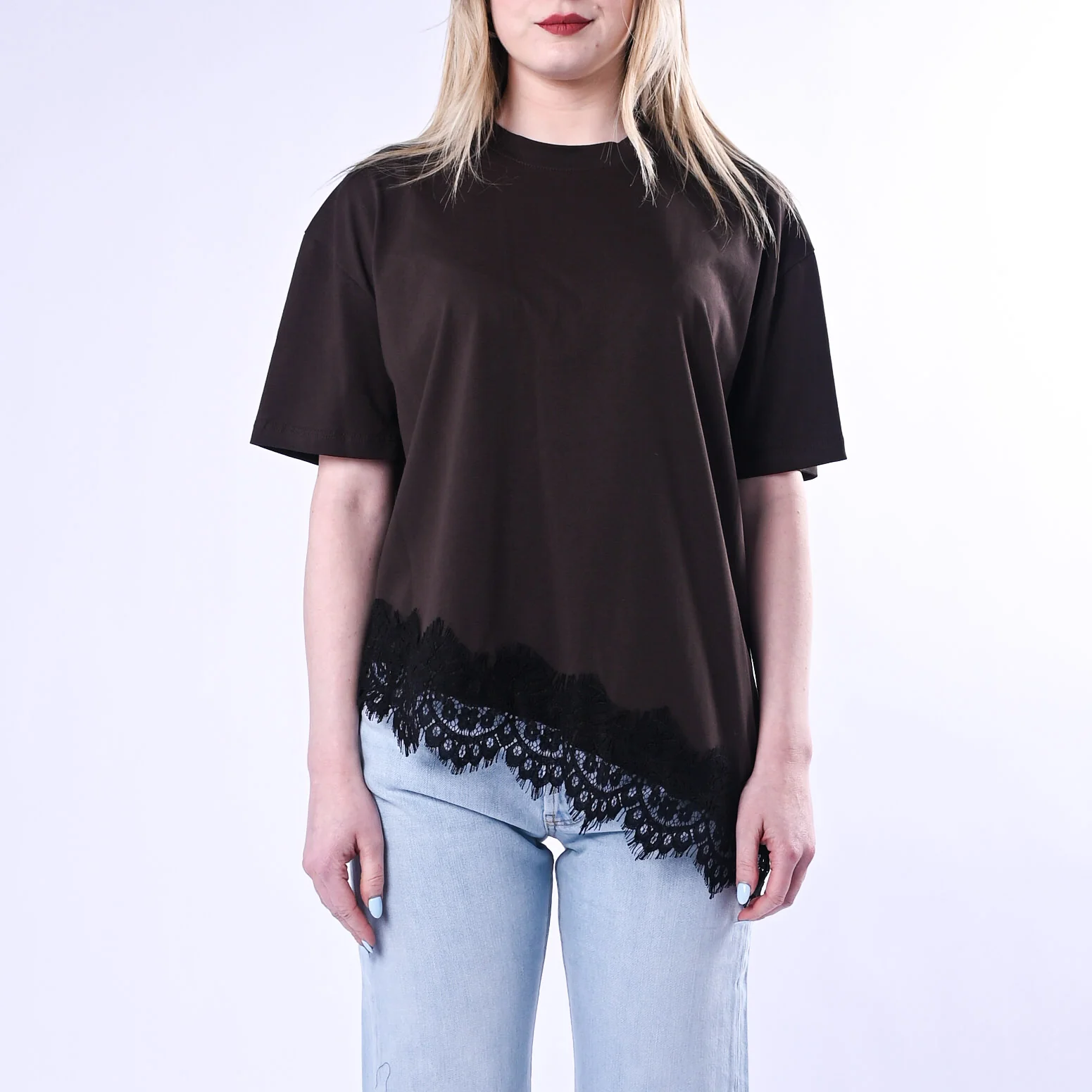 VICOLO - T-SHIRT ASIMMETRICA CON PIZZO ART.RAB0598/M - MORO - Image 2