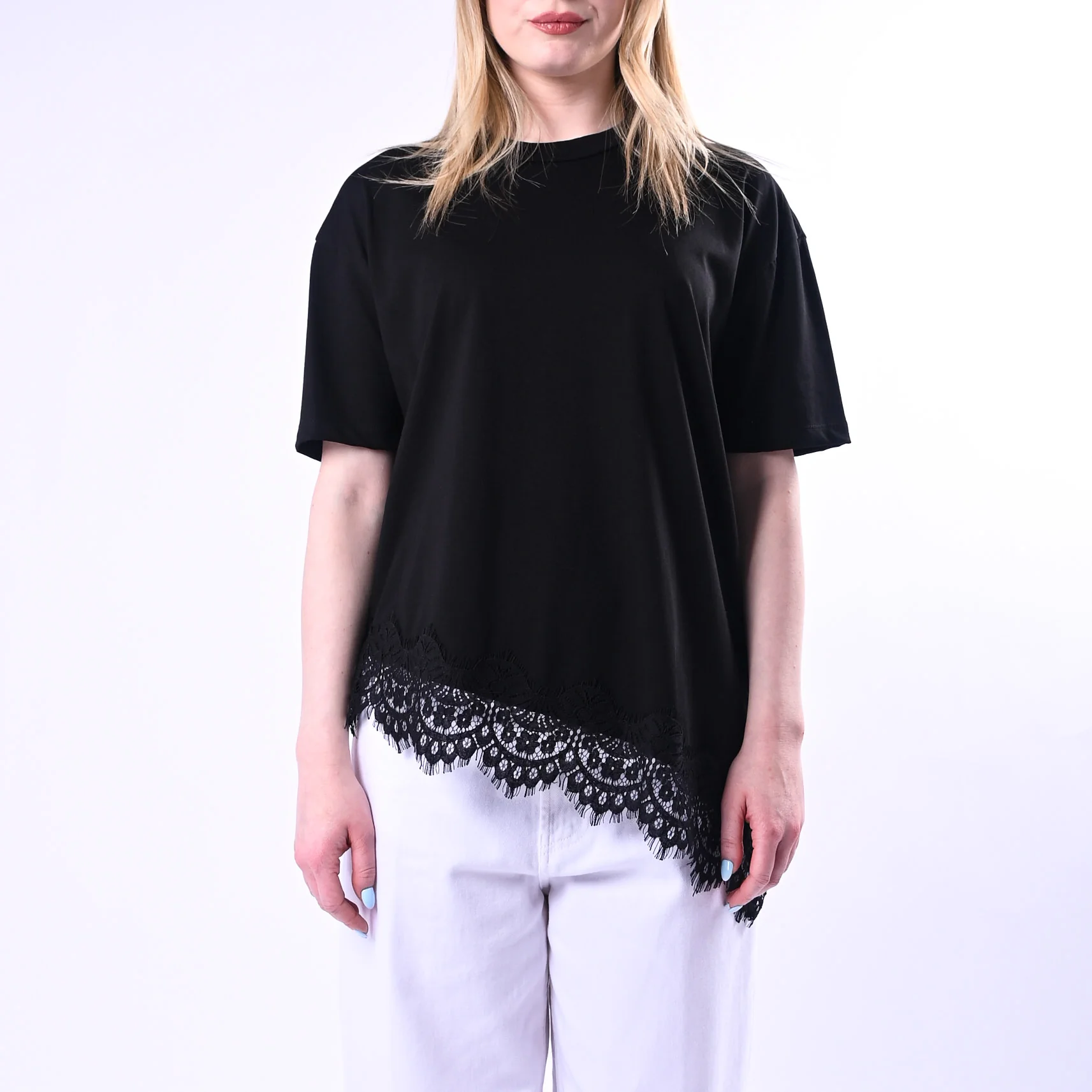 VICOLO - T-SHIRT ASIMMETRICA CON PIZZO ART.RAB0598/NE - NERO - Image 2