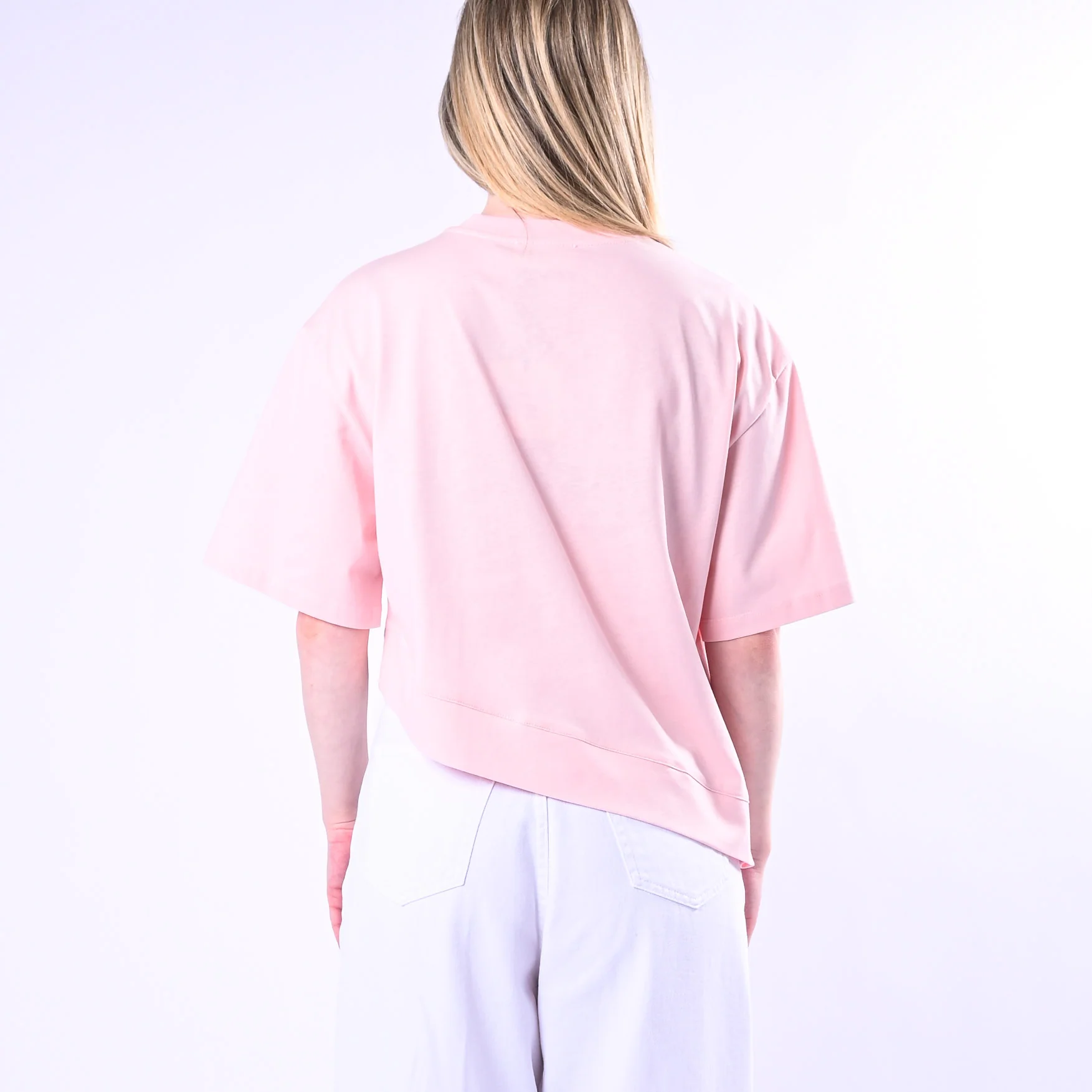 VICOLO - T-SHIRT GIRCOLLO ASIMMETRICA ART.UAB0281/R - ROSA - Image 4