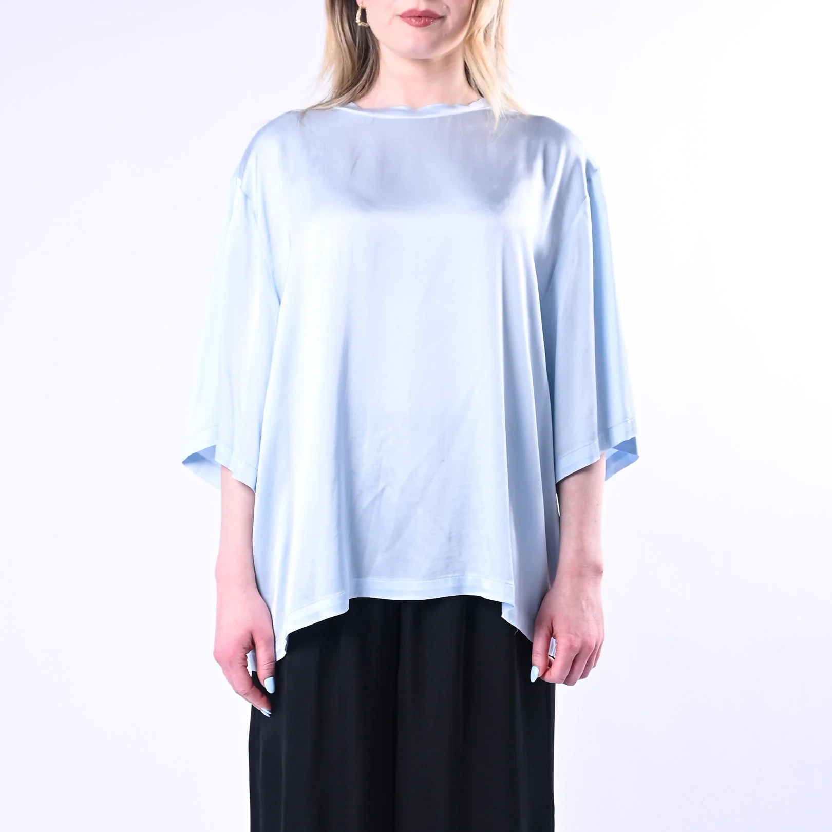 VICOLO - T-SHIRT OVER IN VISCOSA ART.TAB0081/C - CELESTE - Image 2