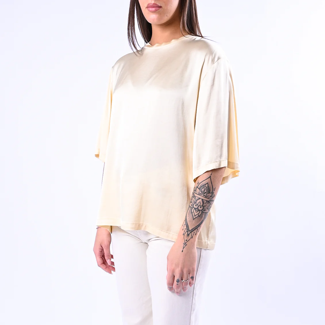 VICOLO - T-SHIRT OVER IN VISCOSA ART.TAB0081 - GIALLINO - Image 3