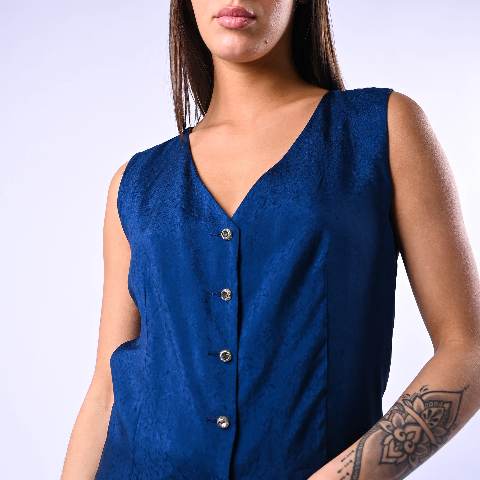 WU'SIDE - GILET FLUIDO CON BOTTONI GIOIELLO ART.26293 - BLU - Image 6